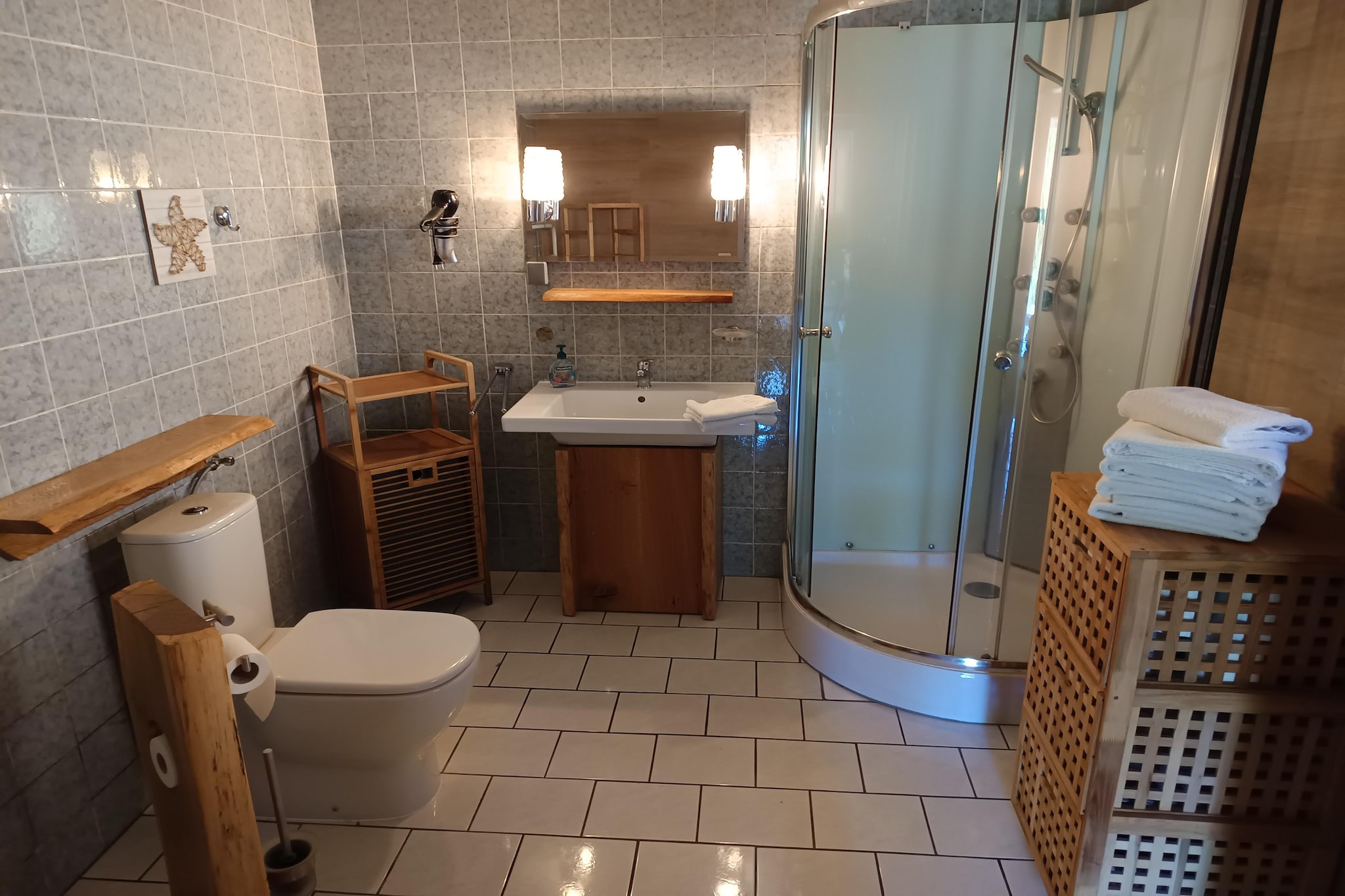 Am Hermannsberg-Bathroom
