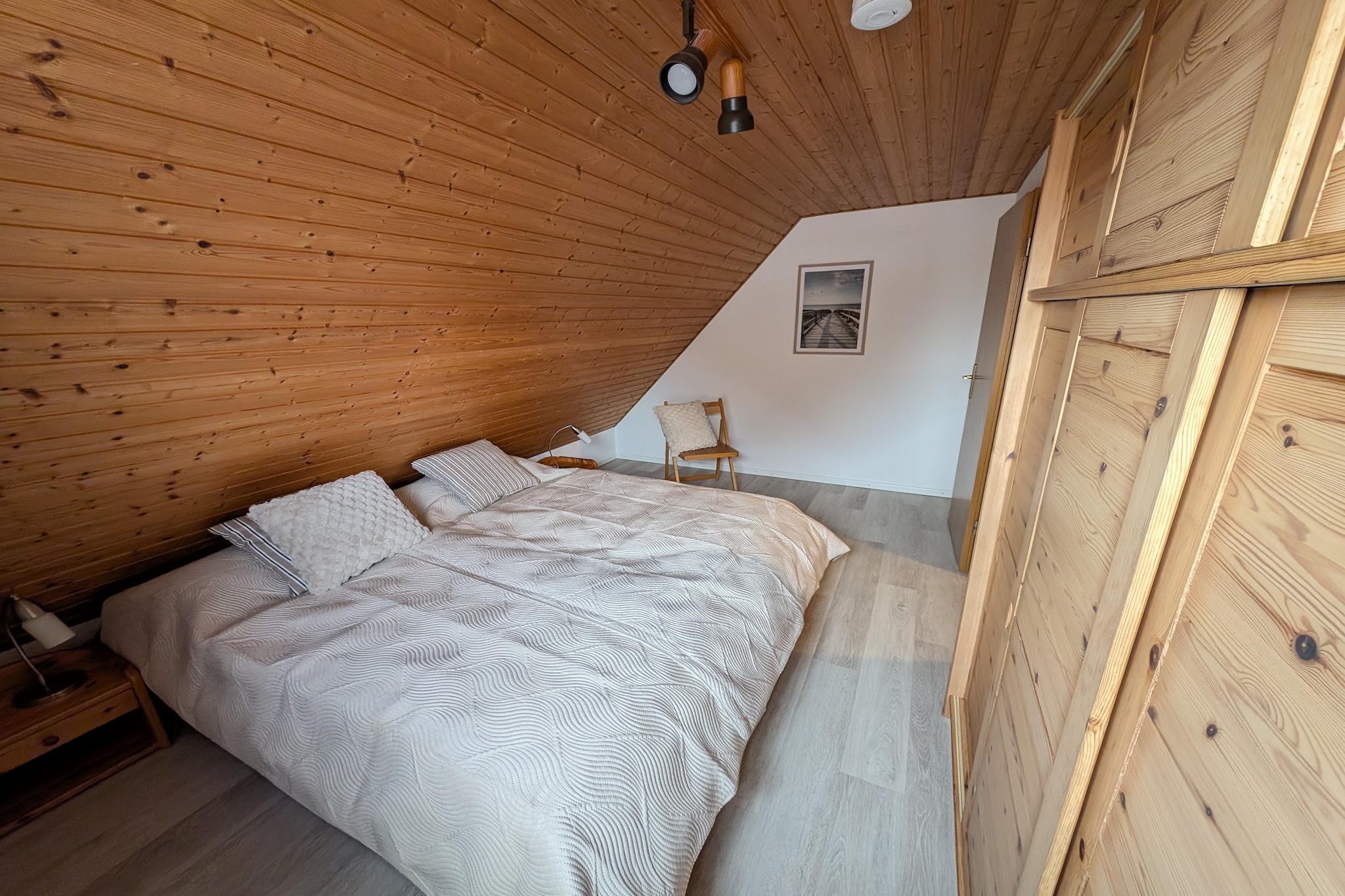 Ferienhaus Neßmersiel-Slaapkamer