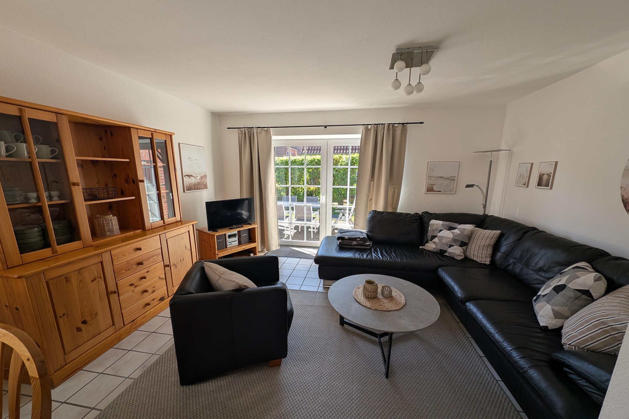 Ferienhaus Neßmersiel-Woonkamer