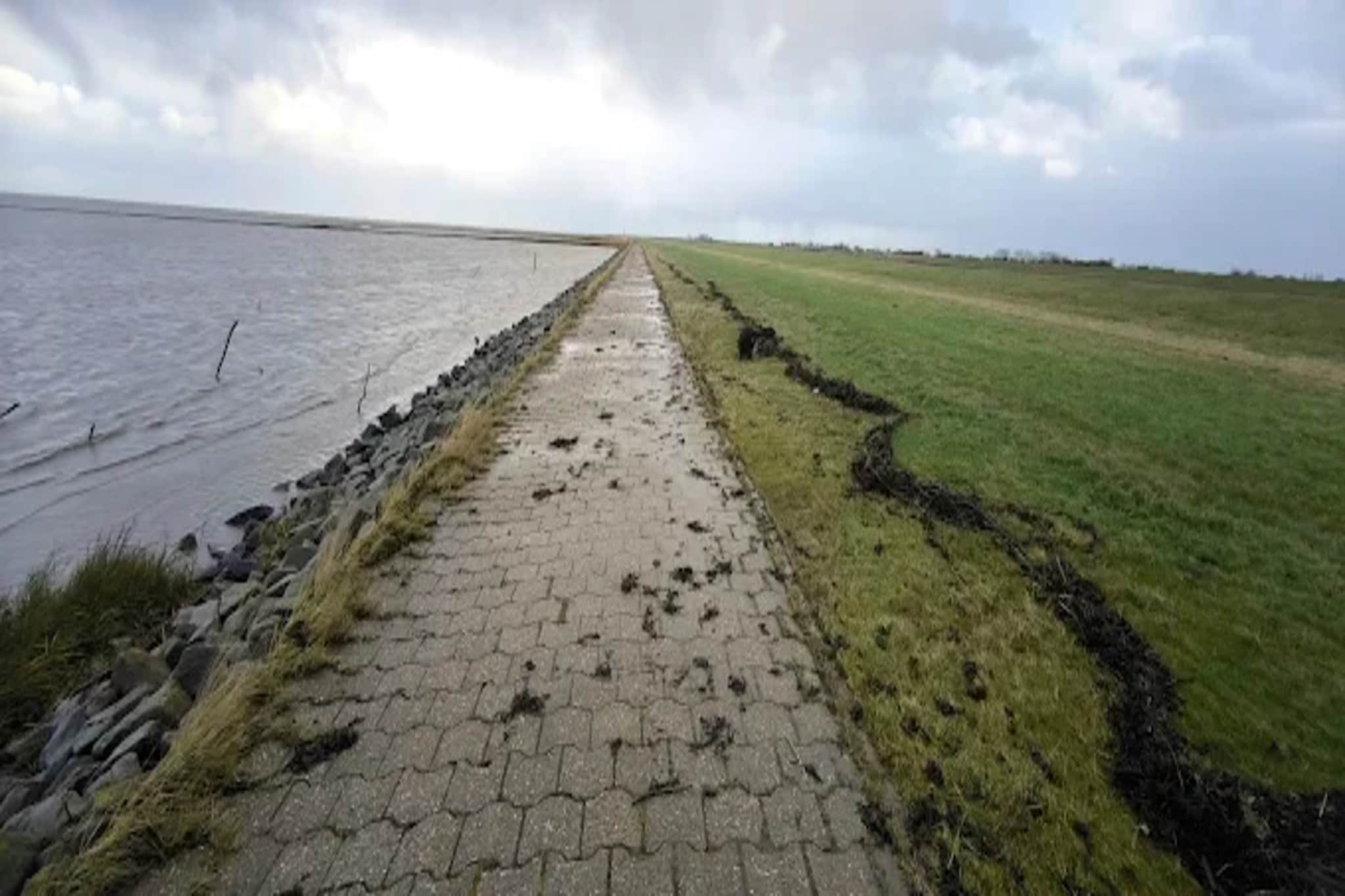 Ferienbungalow Klönsnack in Dornumersiel-Gebieden zomer 5km