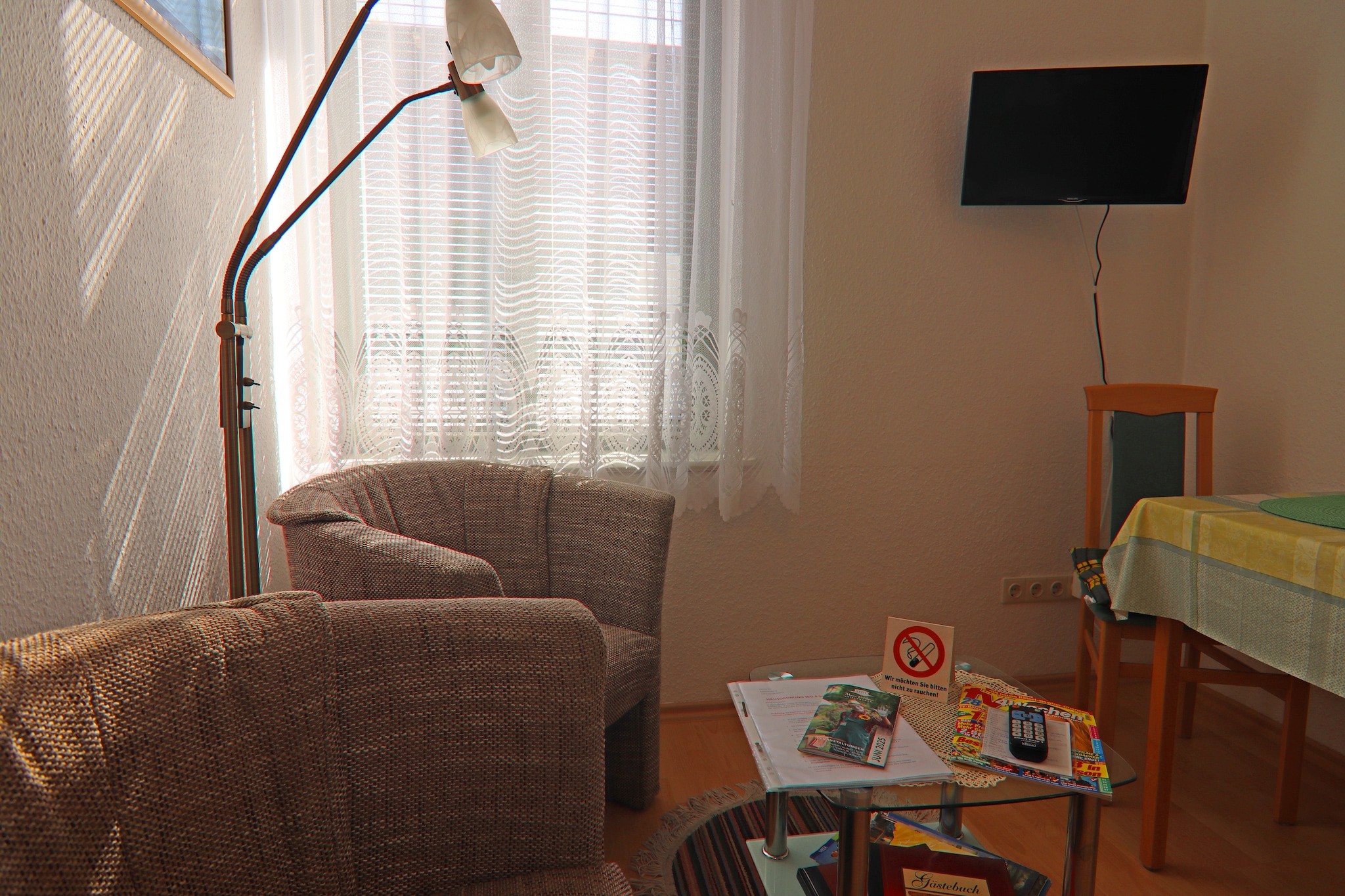 Sonnenterrasse Im EG Goethestr 10-Woonkamer