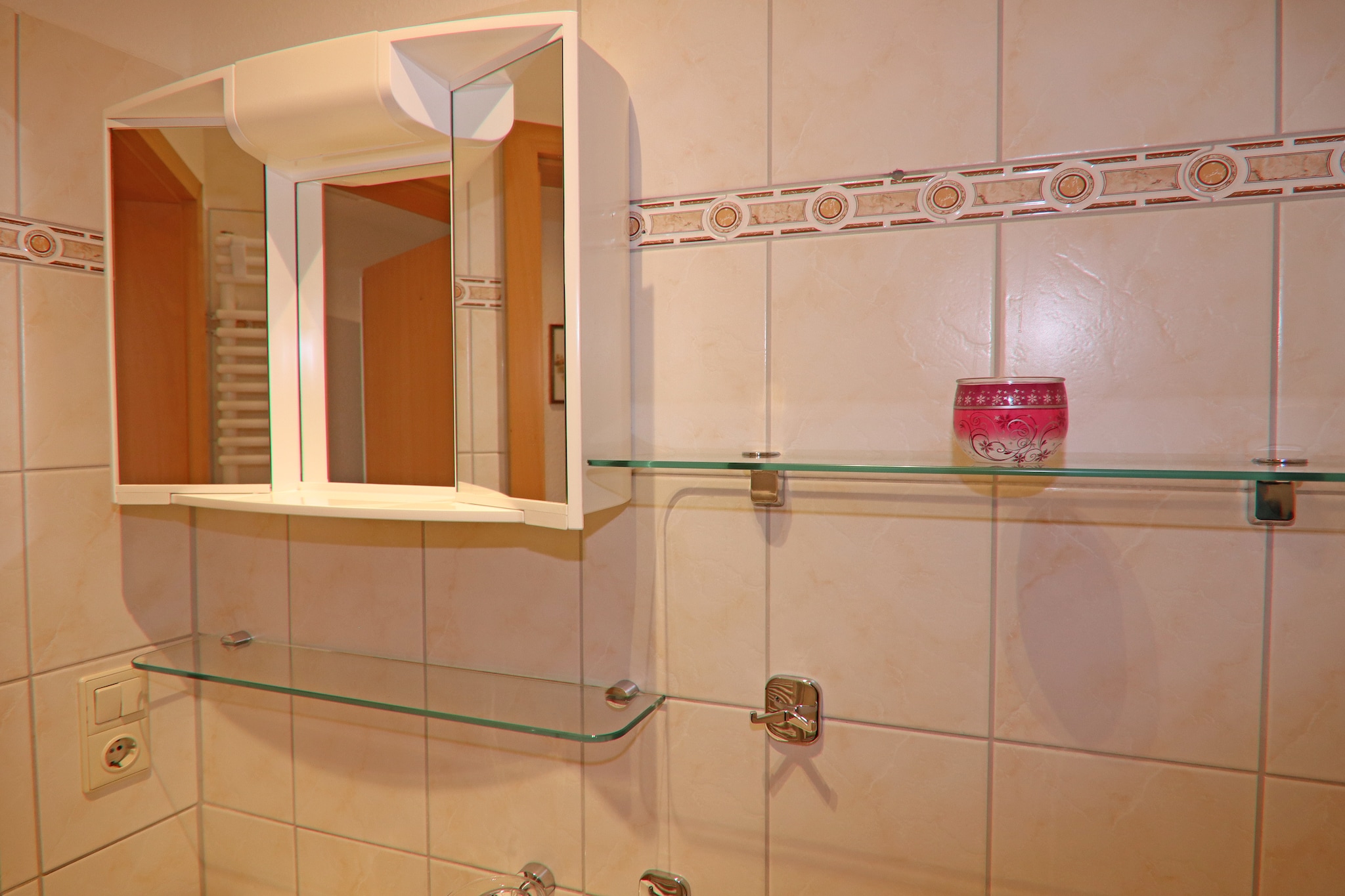 Sonnenterrasse Im EG Goethestr 10-Badkamer