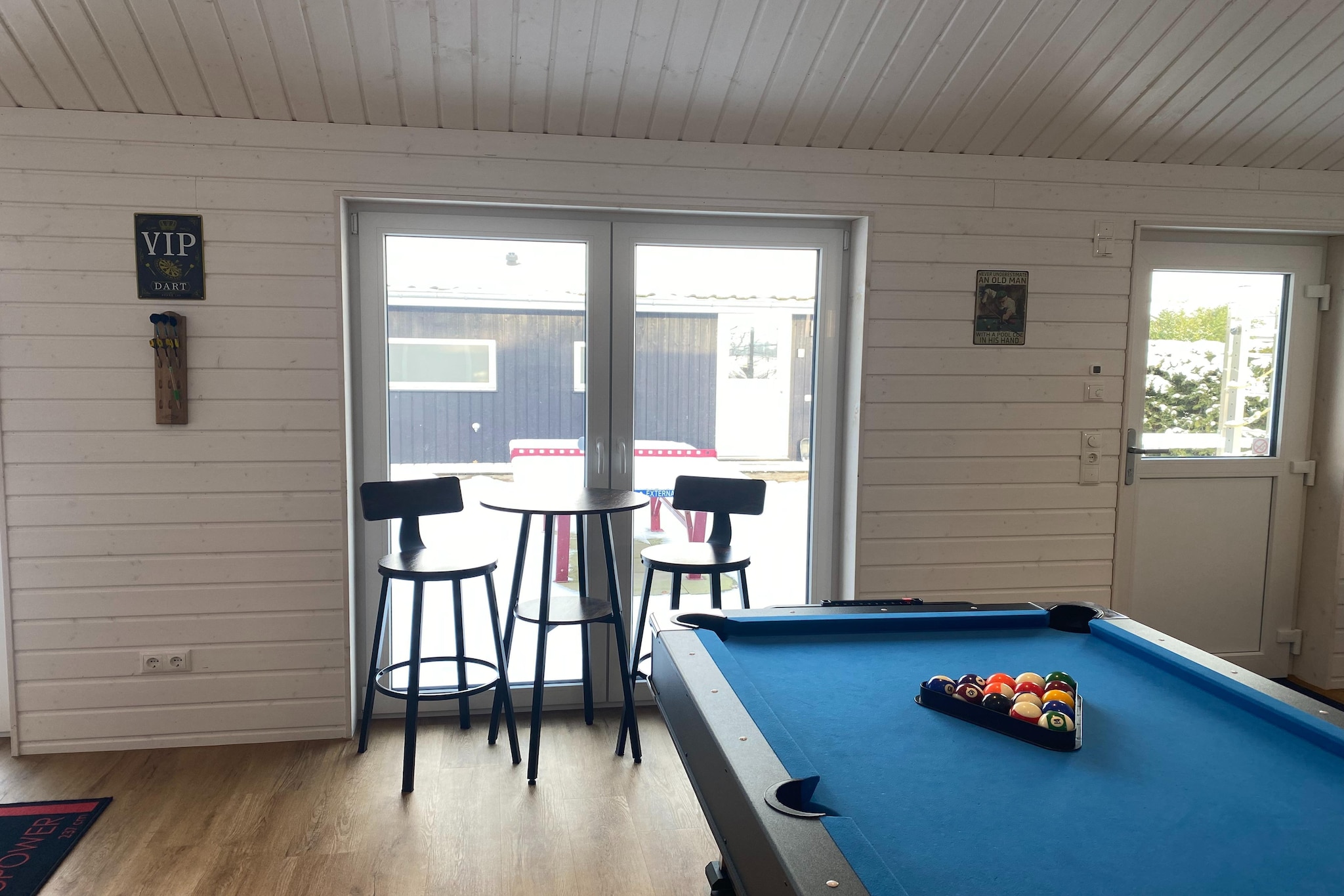 Poolhaus 140 qm-Recreatieruimte