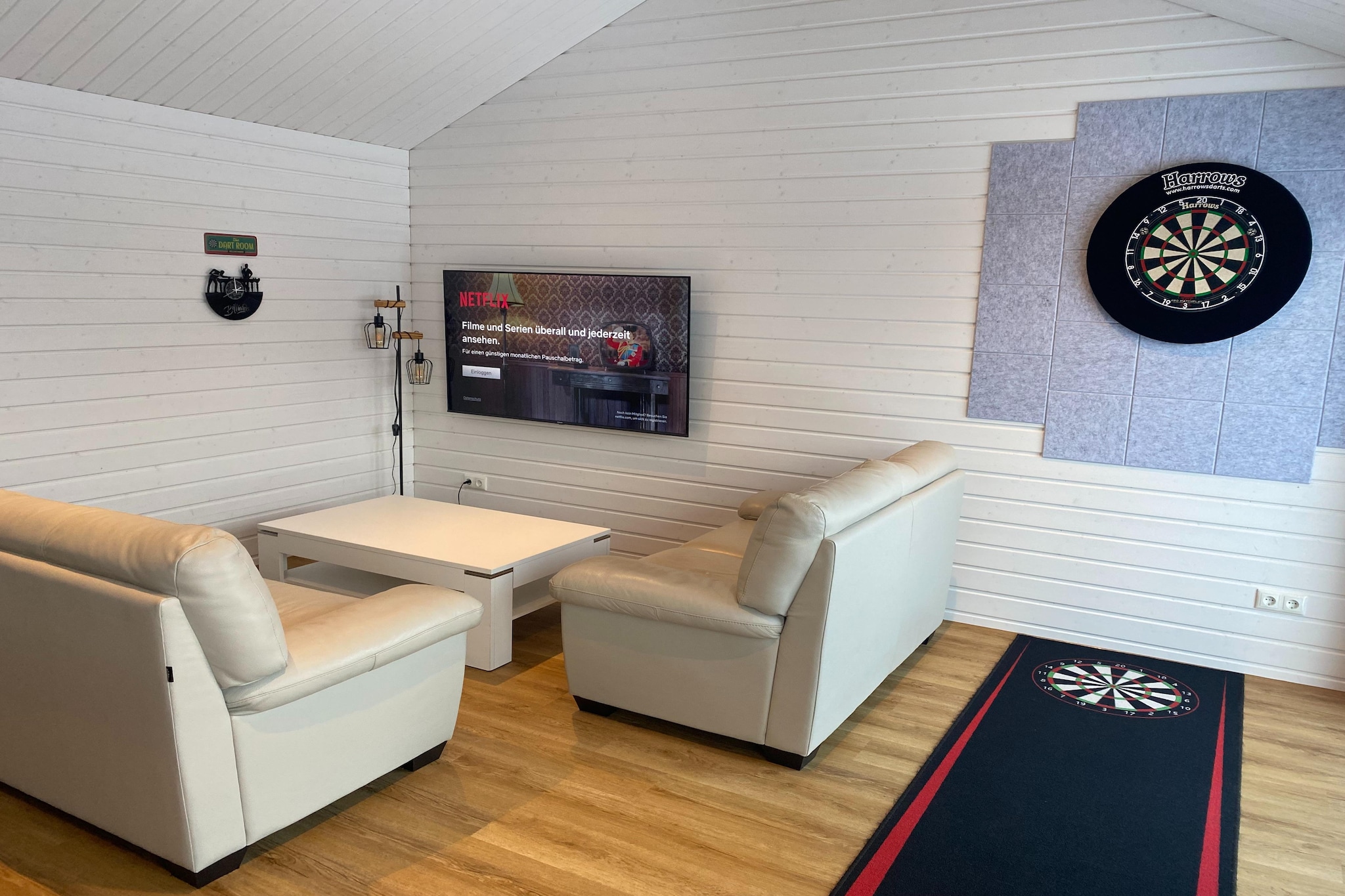 Poolhaus 140 qm-Recreatieruimte