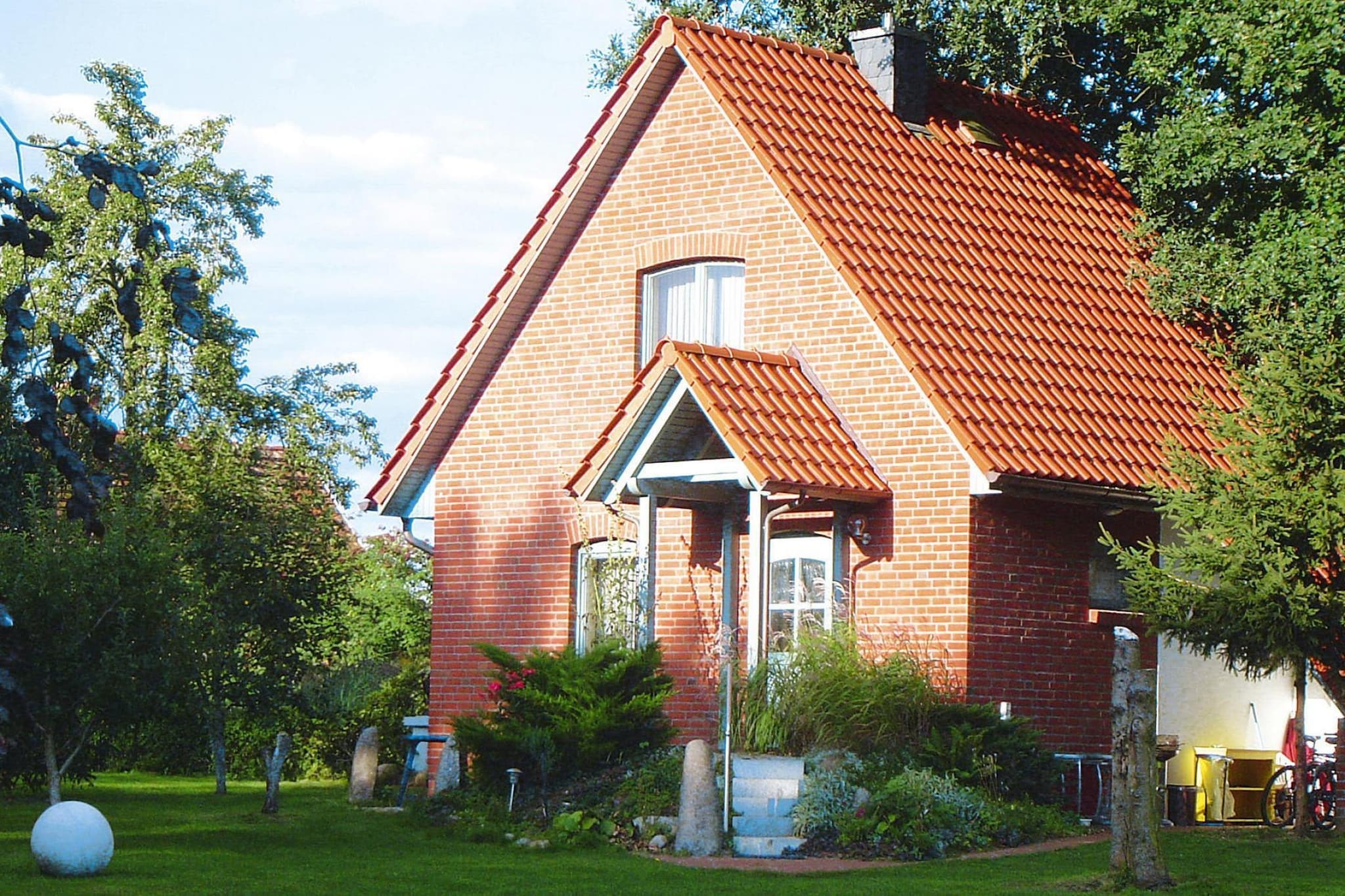 Ferienhaus 65 qm-Buitenkant zomer