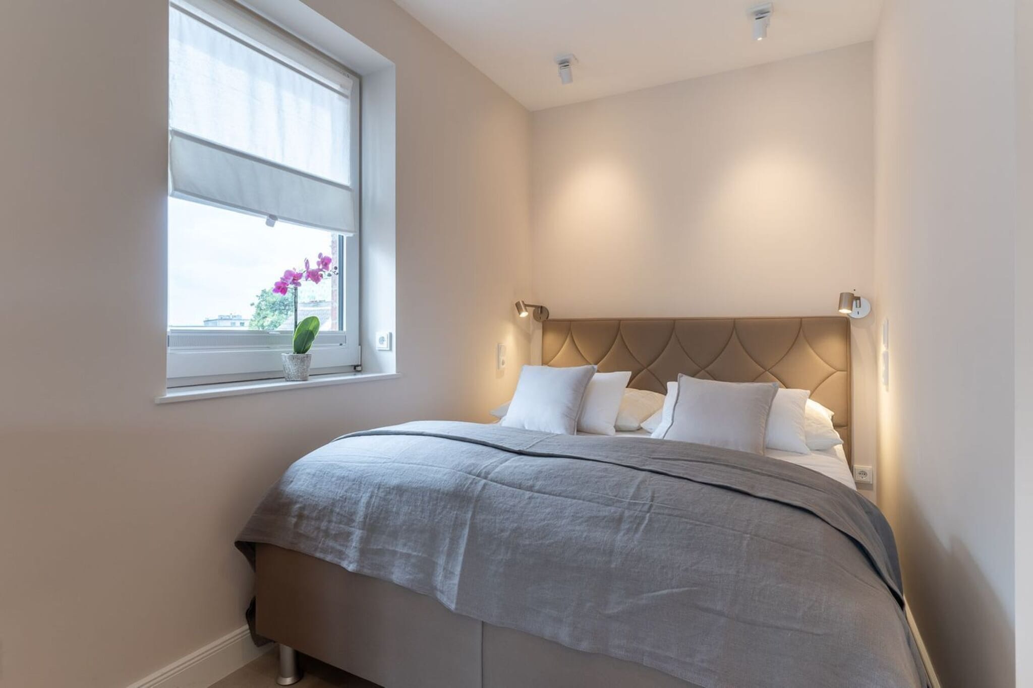 Bed Room