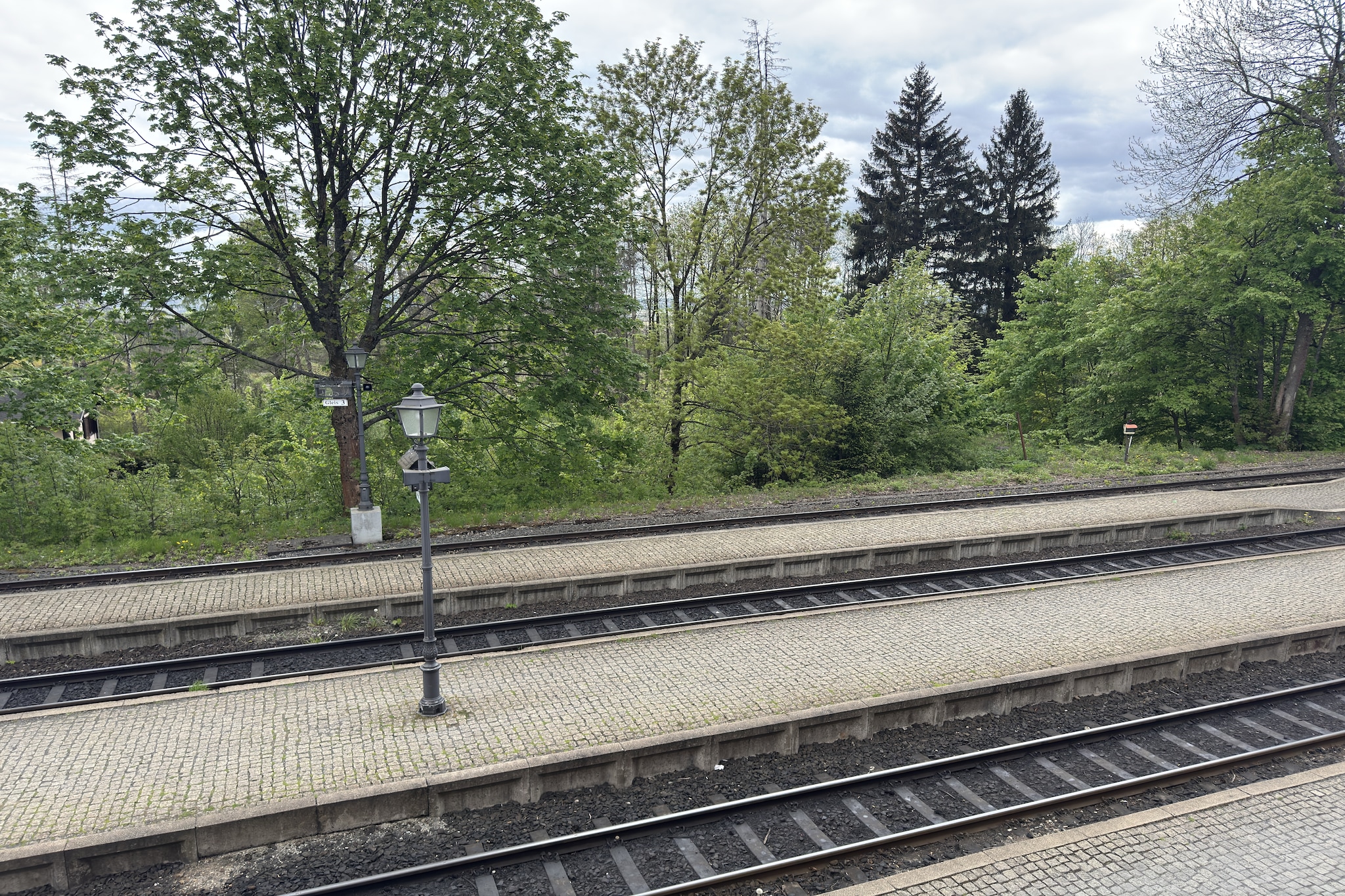 Apartment im alten Bahnhof-Uitzicht zomer