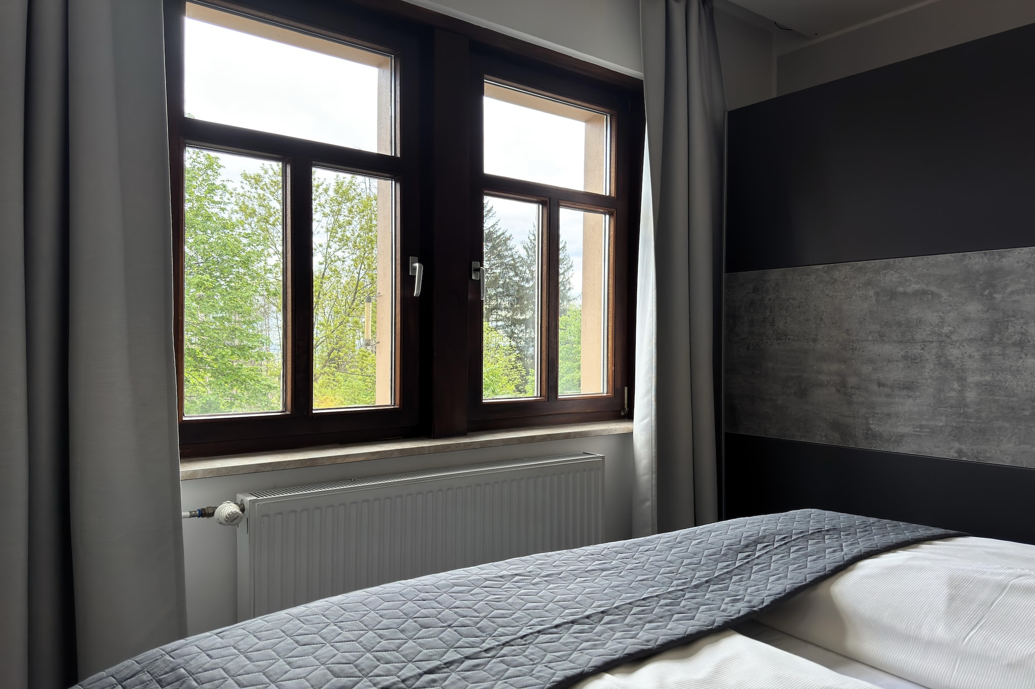 Apartment im alten Bahnhof-Slaapkamer