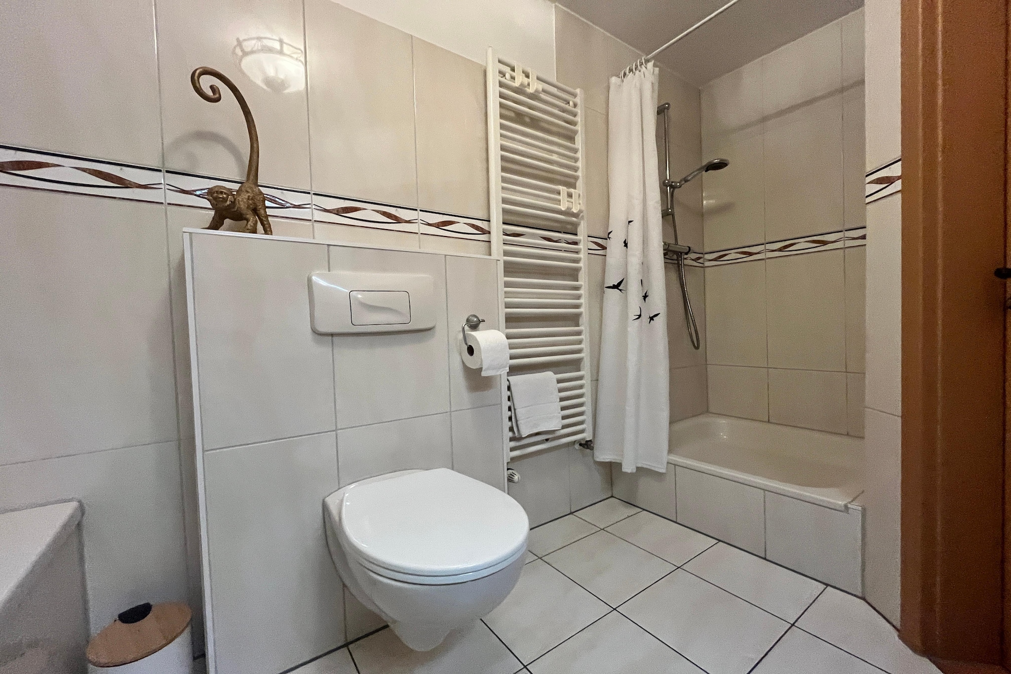 Doppelhaushälfte mit Sonnenterrasse - Badkamer
