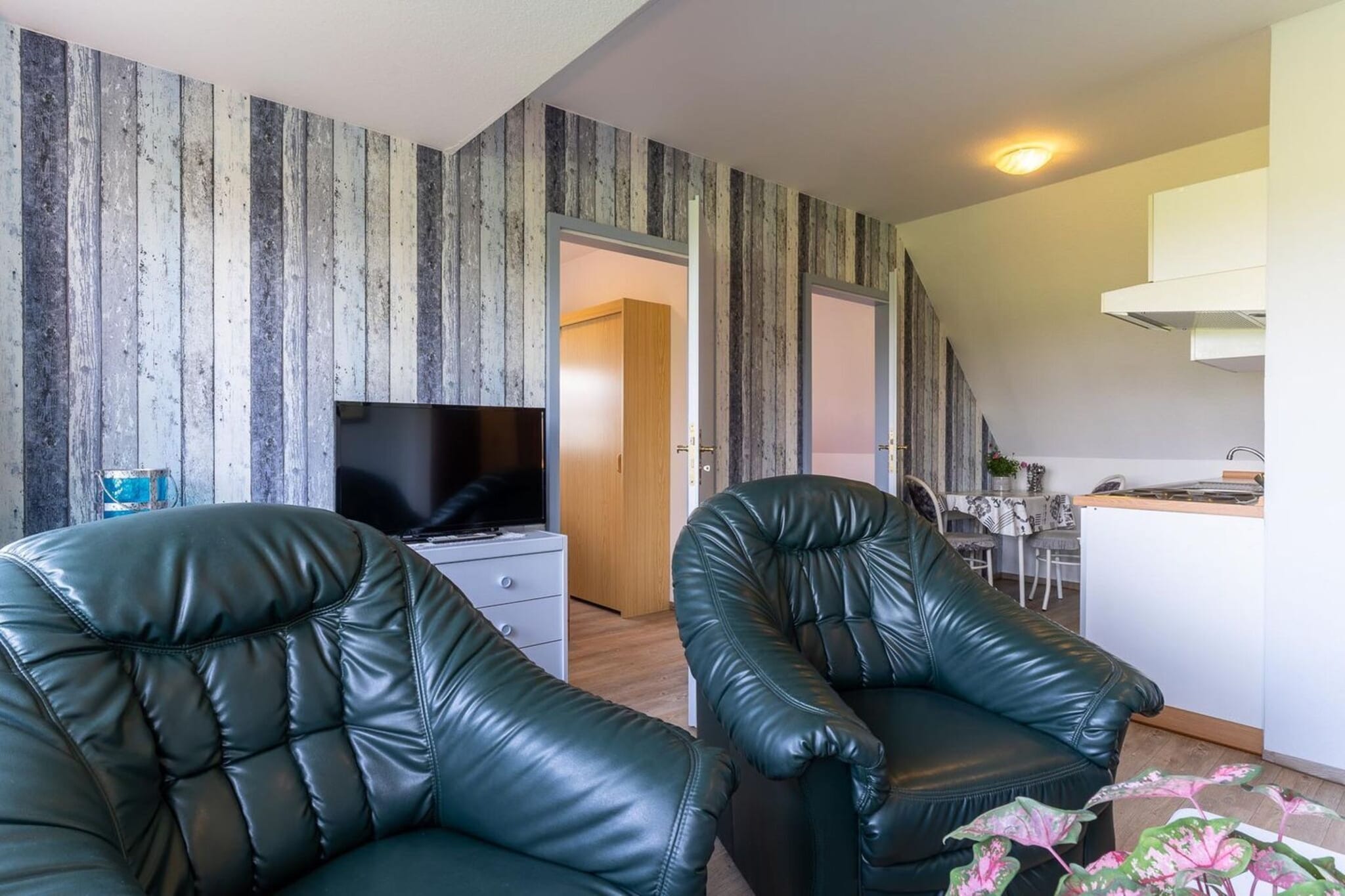 Ferienwohnung bi uns to Hus Tönning-Woonkamer