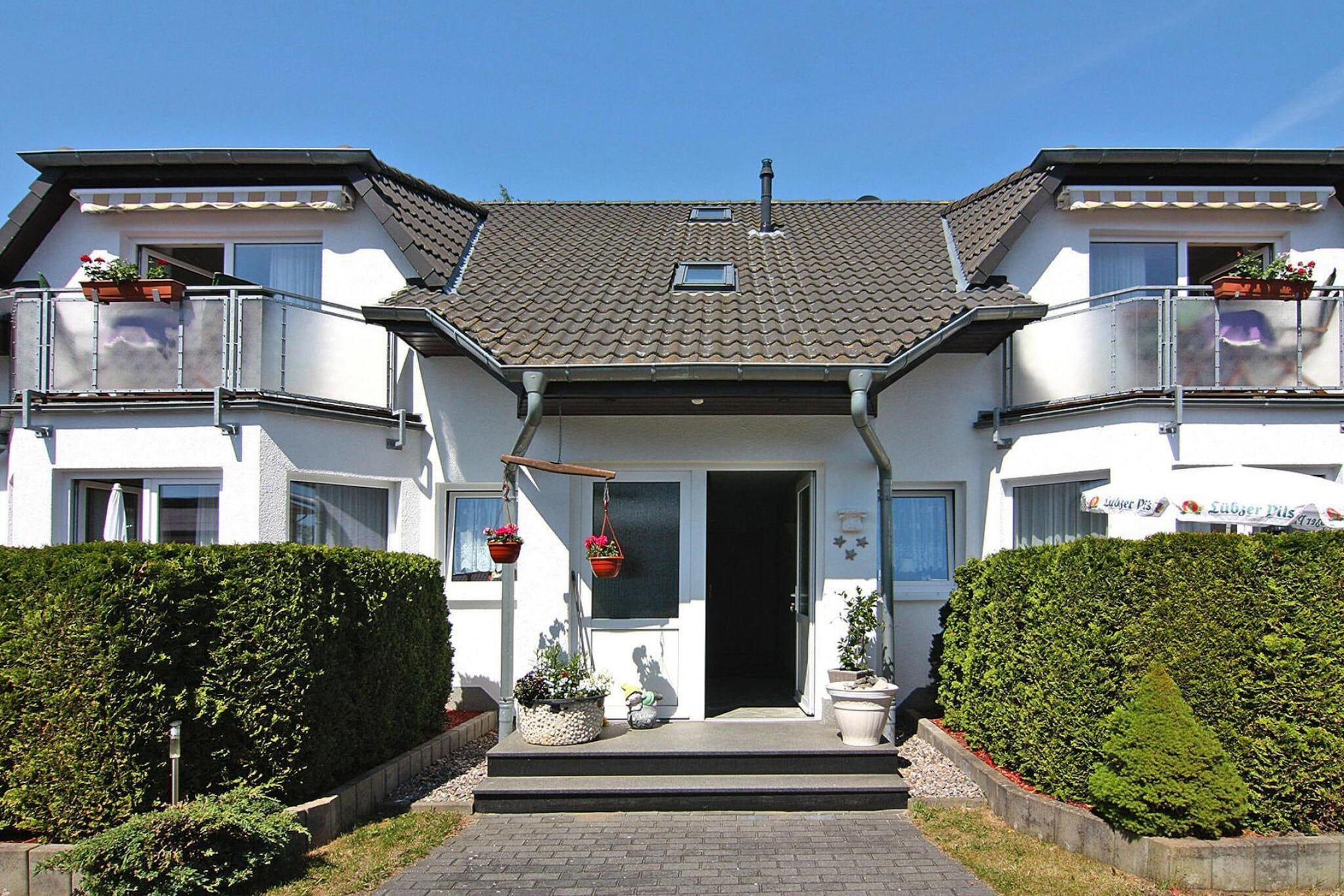 OG Whg 7 links - Buitenkant zomer