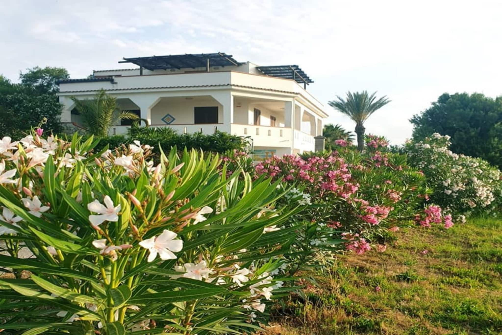 Apartments, Castelvetrano-Trilo La Rosa dei Venti-Buitenkant zomer