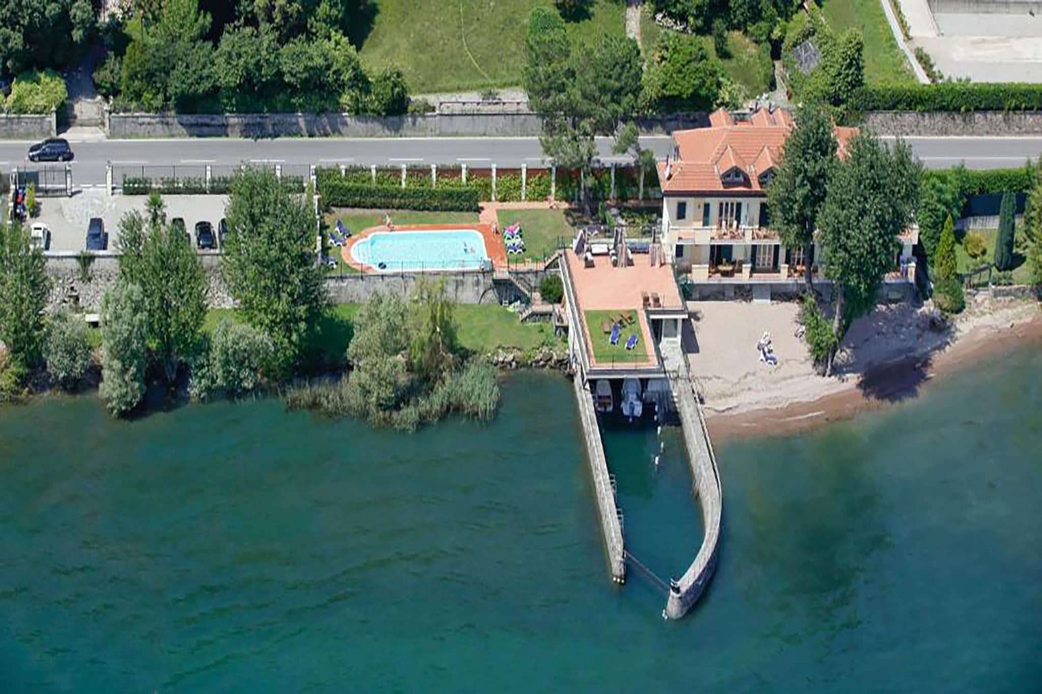 Villa Greta Meina-Bilo Baveno or I Madre