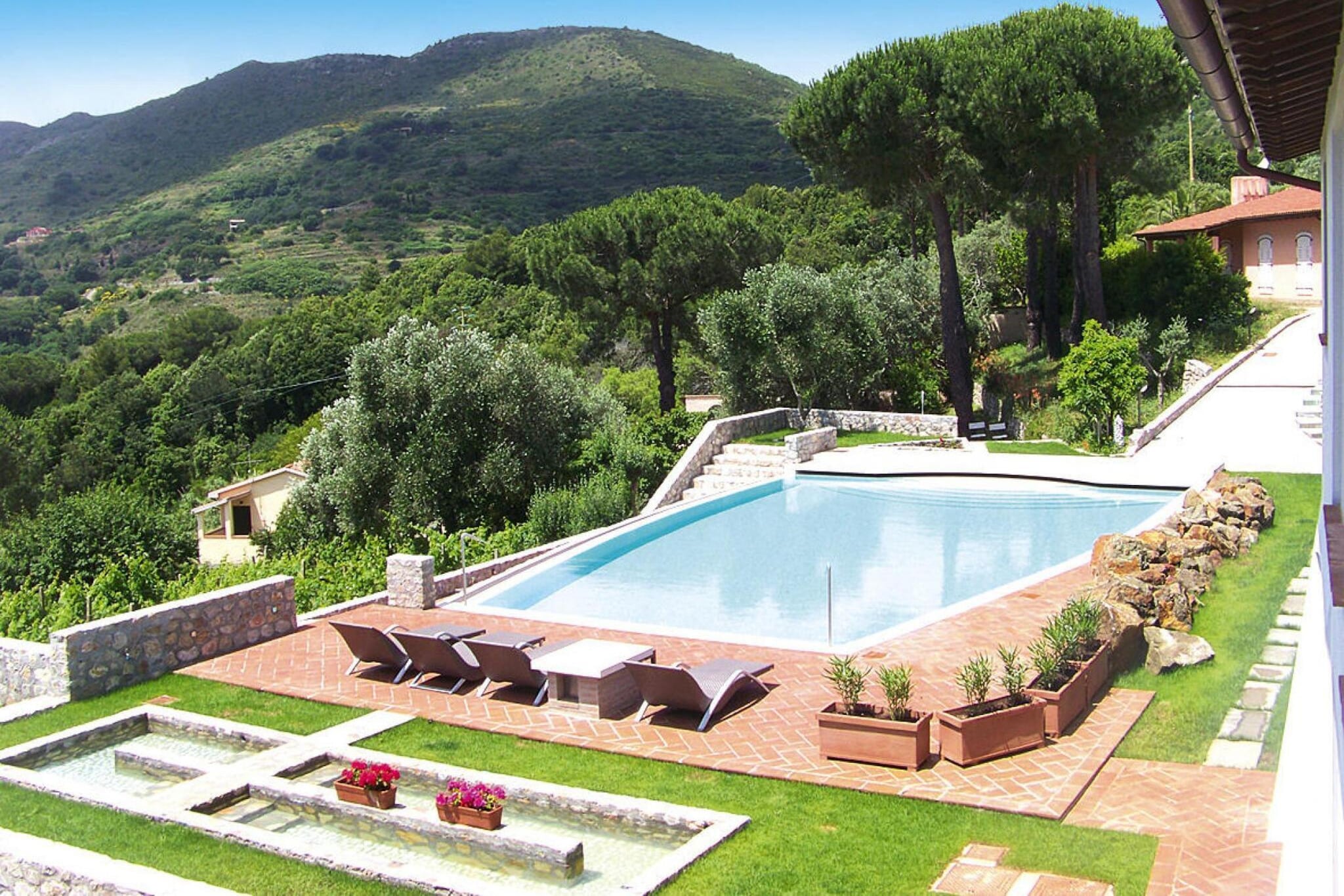 Ferienresidence La Chiusa di Rio Rio nell'Elba Typ Bilo piano terra/primo piano-View summer