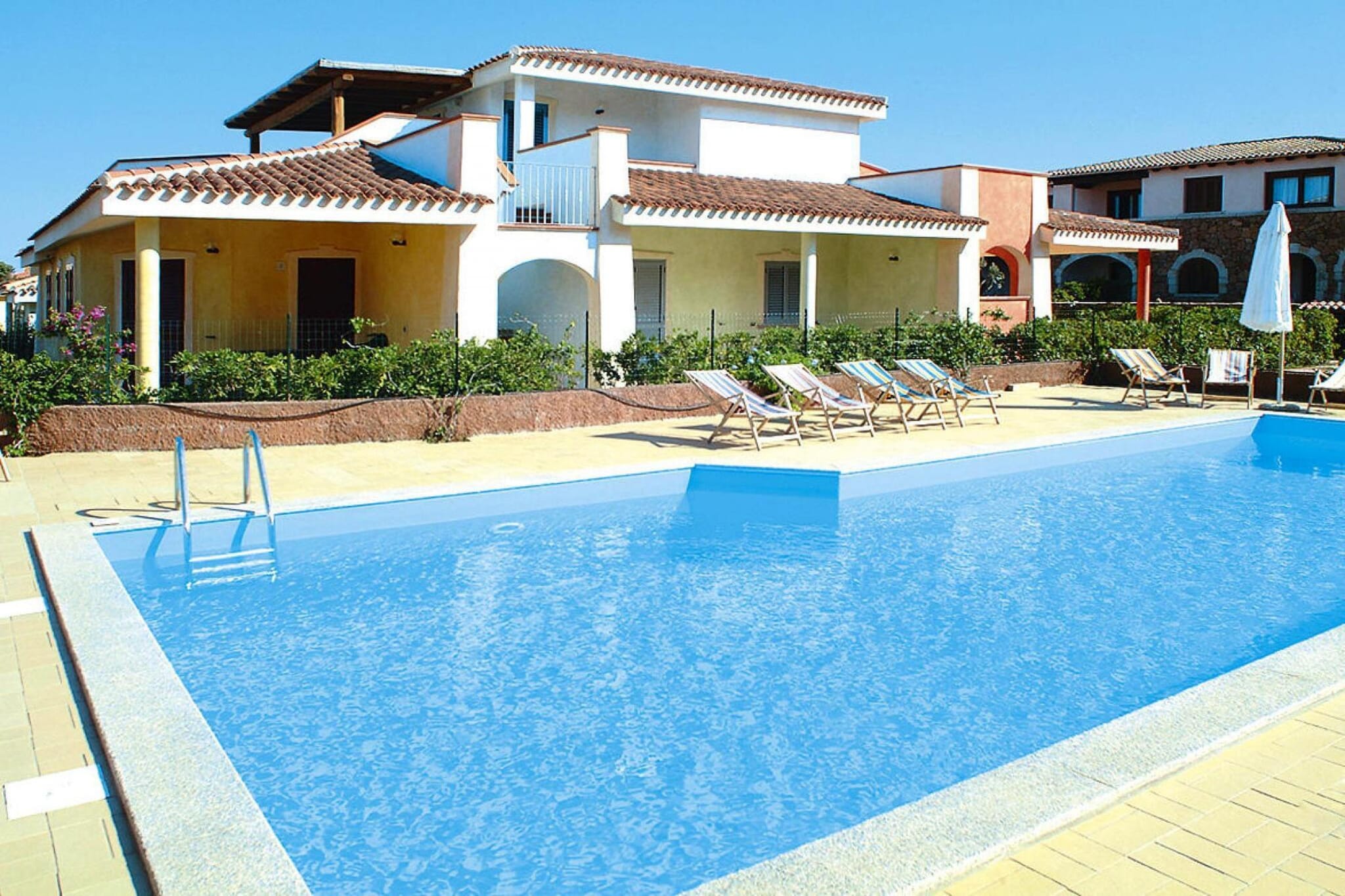 Residence La Tartaruga, Monte Petrosu-trilo 6-trilo 6-Zwembad