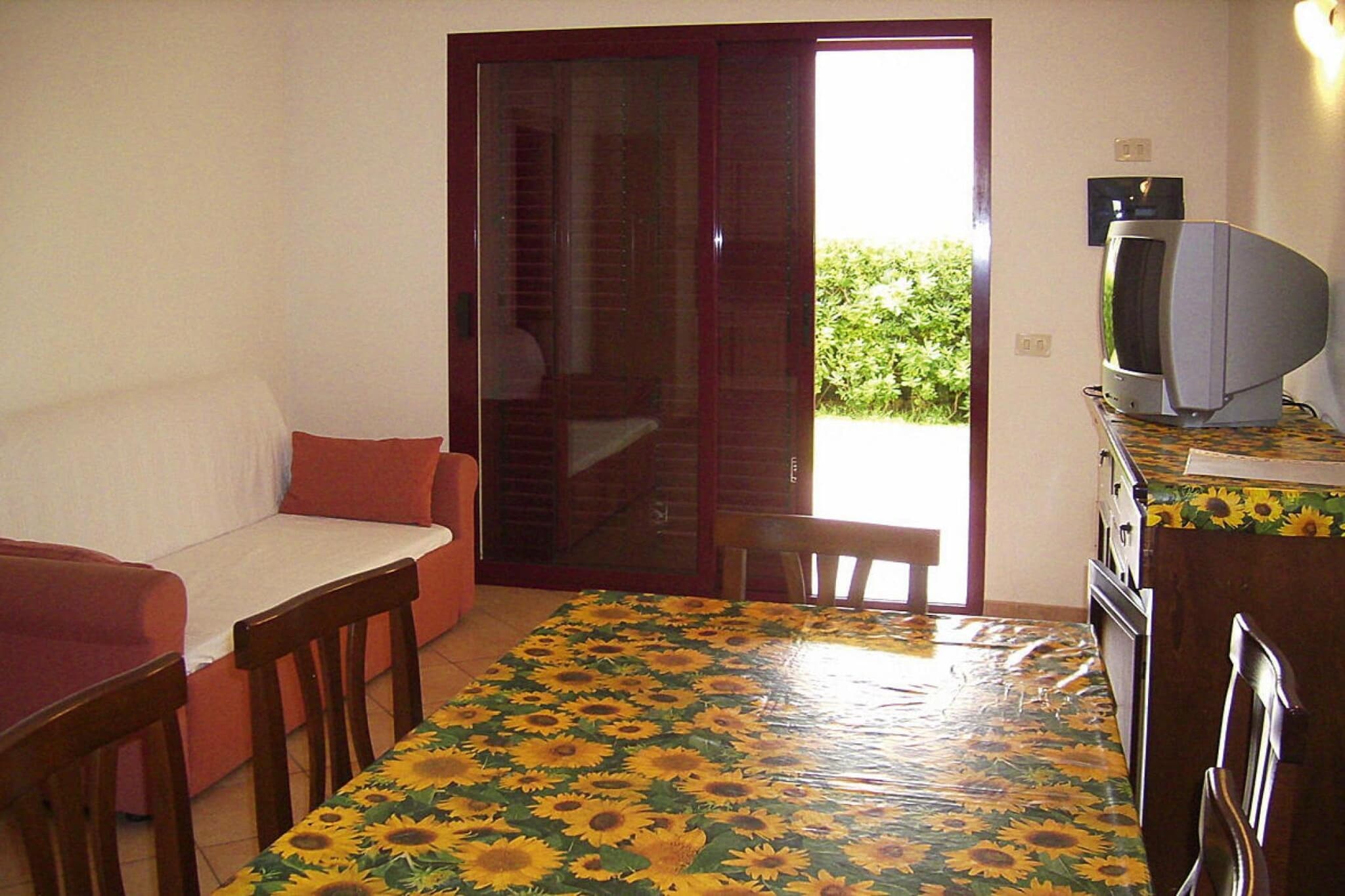 Residence La Tartaruga, Monte Petrosu-trilo 6-trilo 6-Eetkamer