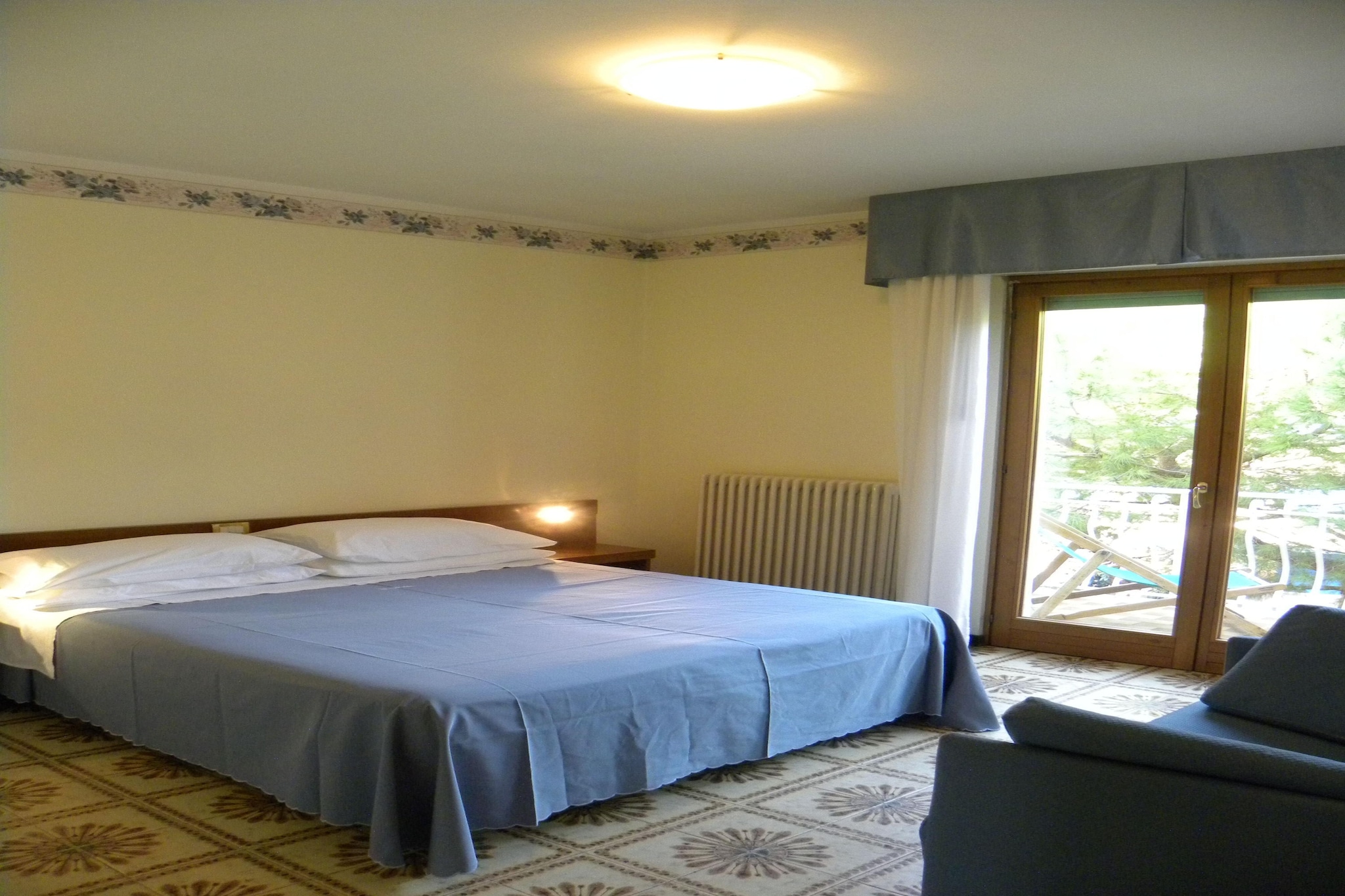Bed Room