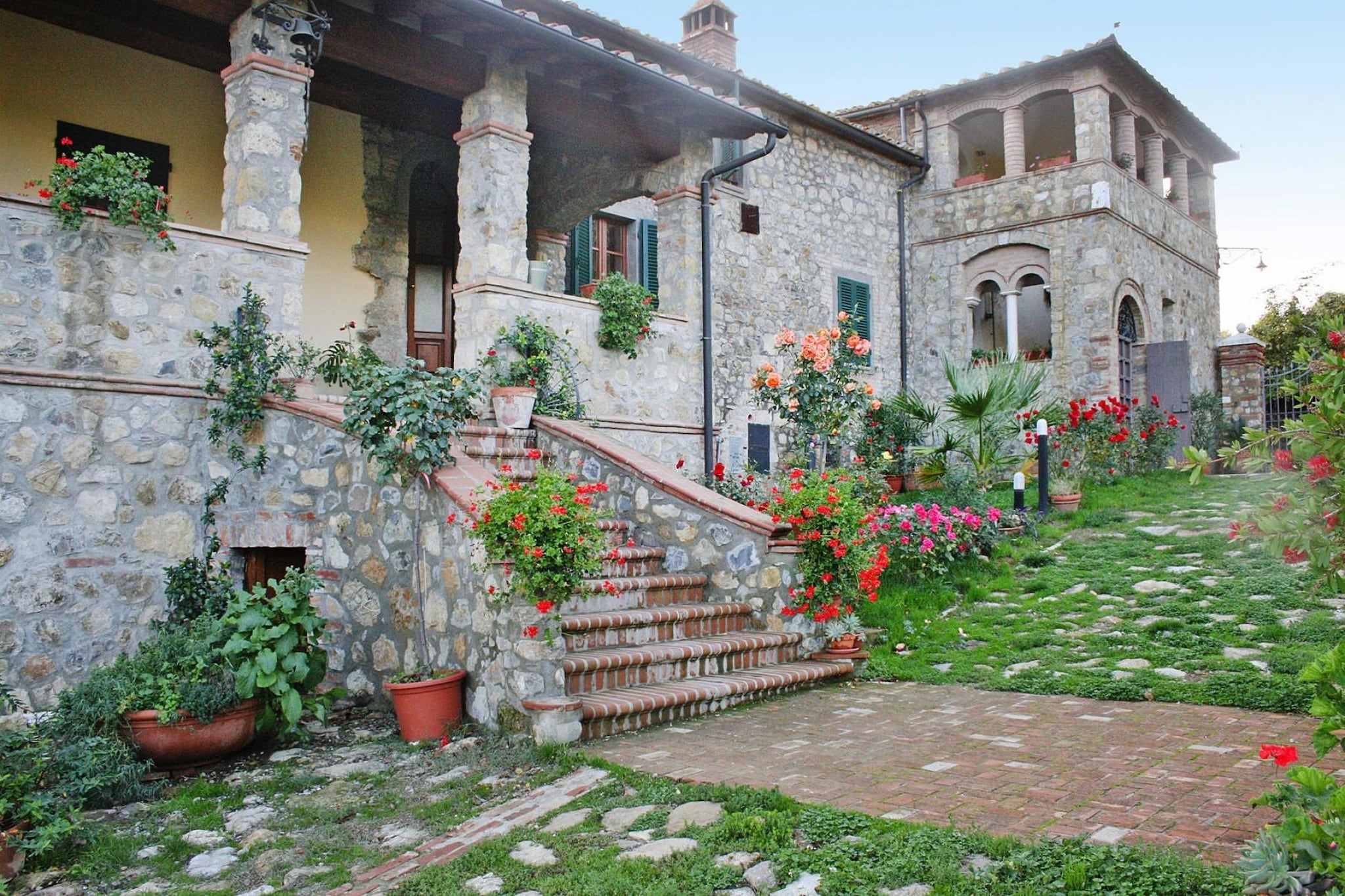 Agritourismo La Chiusa Chiusdino-Colli - Buitenkant zomer