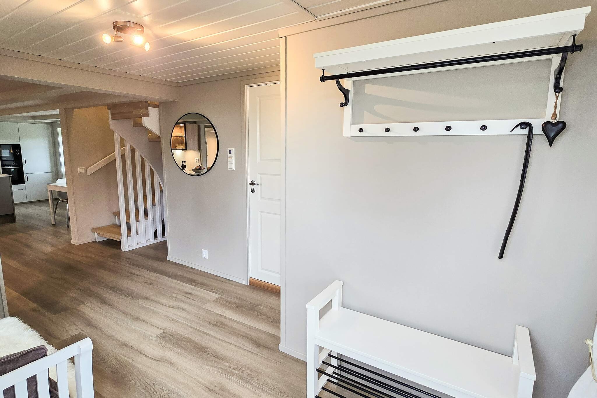 6 Personen Ferienhaus in Bud-Innen