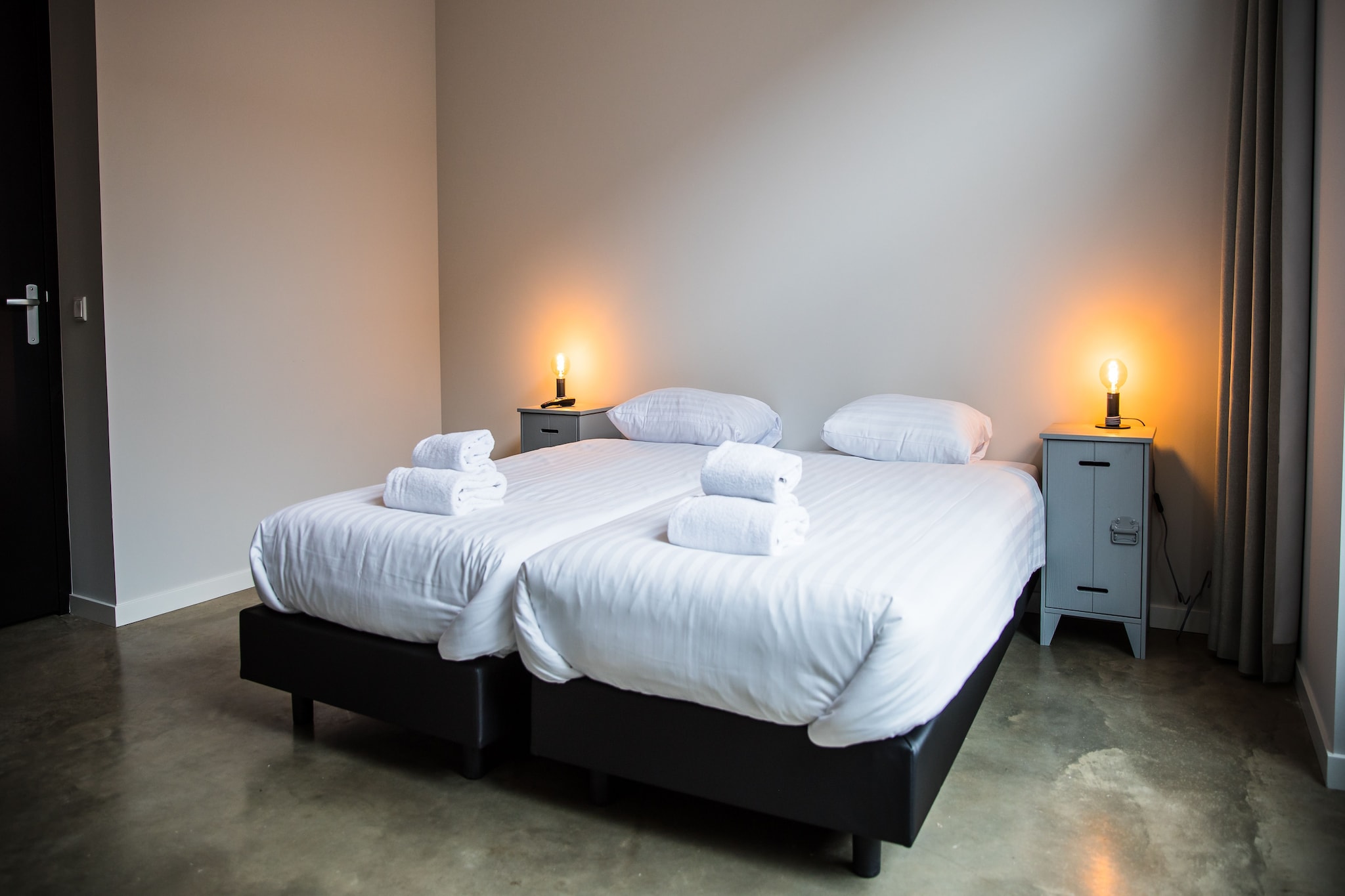 Bed Room
