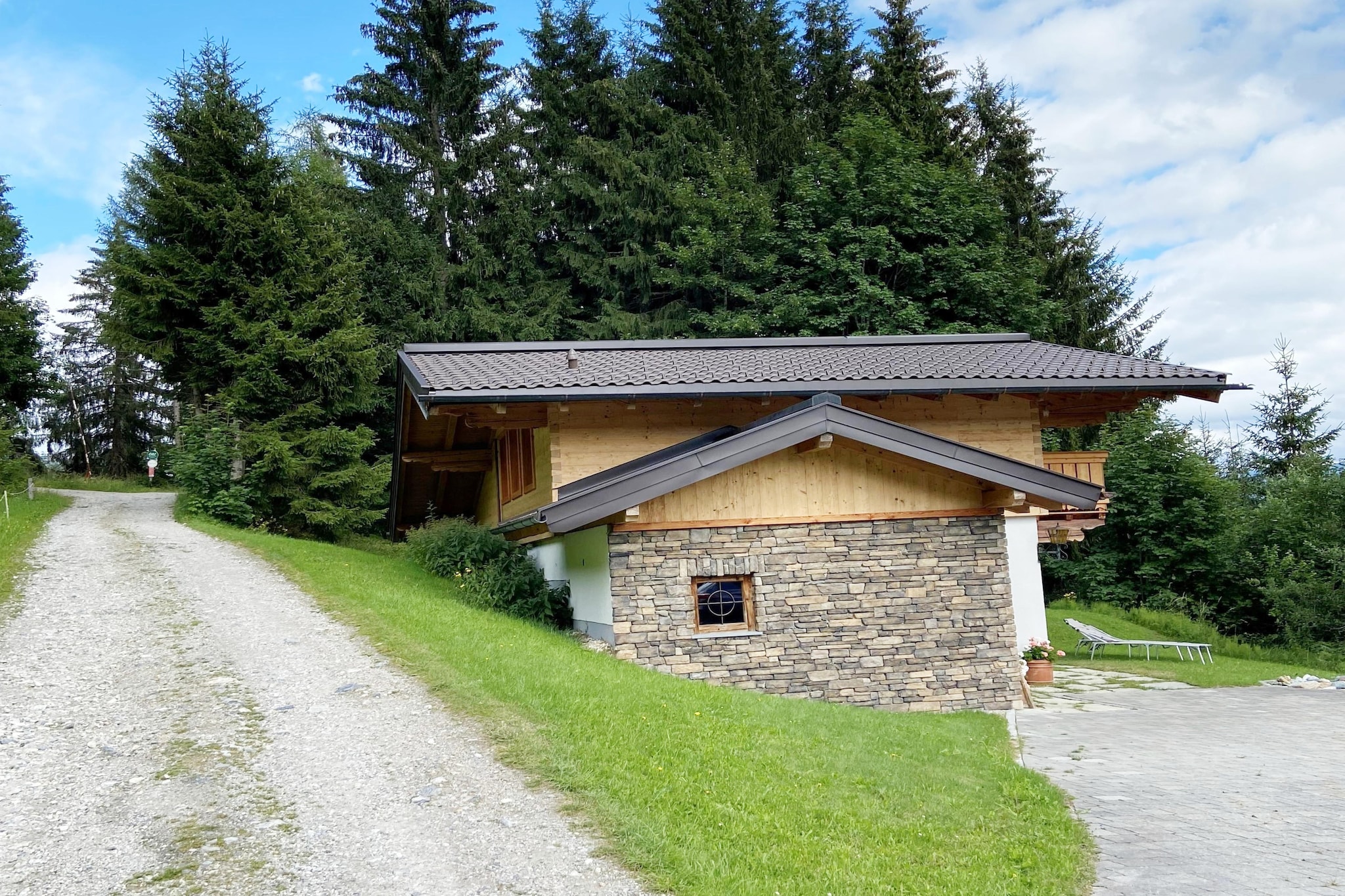 Exterior Summer