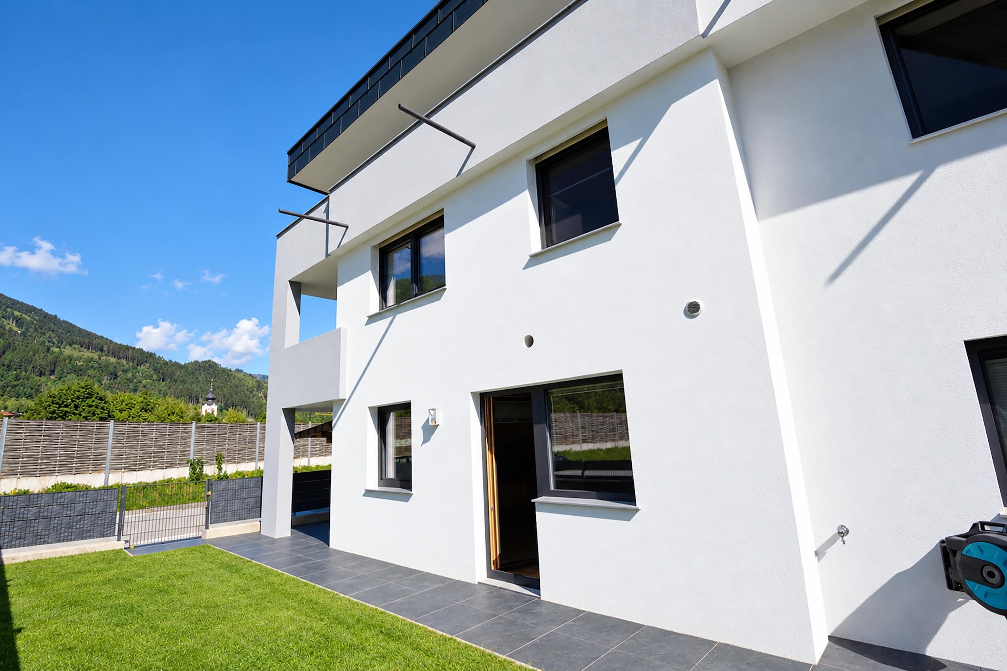 Ferienhaus Sturmer - Jardins en été