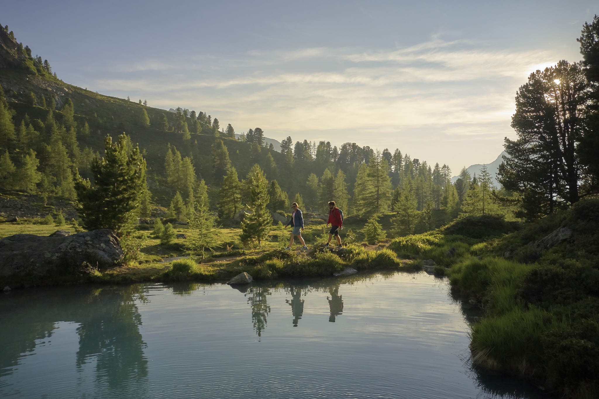 Attic: (dining room(dining table), Kitchenette(hob(4 ring stoves, electric), electric kettle, coffee machine, oven, dishwasher, fridge-freezer), Living/diningroom(TV(satellite)), bedroom(single bed, double bed), bedroom(single bed, single bed), bathroom(shower, toilet), balcony)\n\nparking