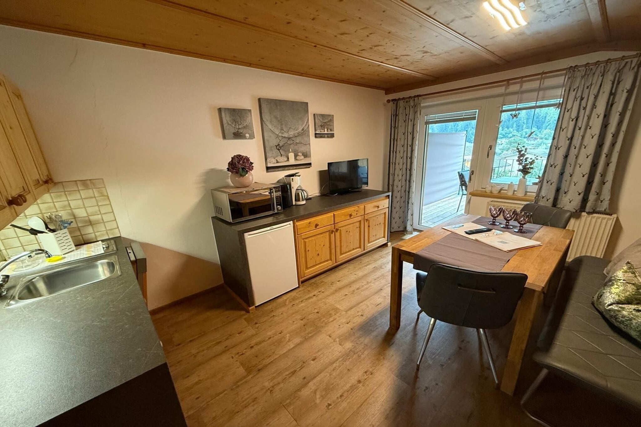 Ferienwohnung Nindl - Woonkamer