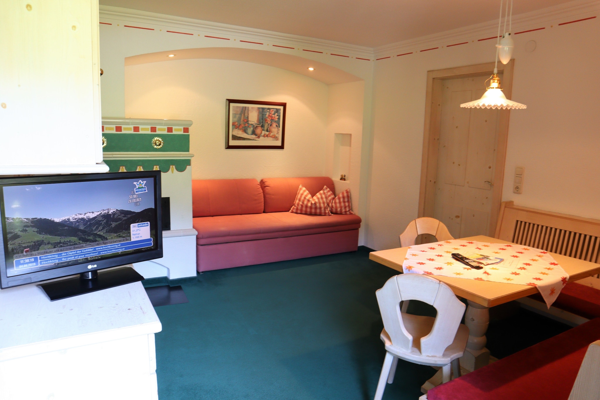 On the 3rd floor: (Kitchenette(dining table, hob(4 ring stoves, ceramic), electric kettle, toaster, coffee machine, dishwasher, fridge-freezer), Living/diningroom(double sofa bed, TV(satellite, german television channels), baby crib(free)), bedroom(double bed), bathroom(shower, toilet), balcony)\n\ngarage, stove(tiled), garden furniture, parking, parking