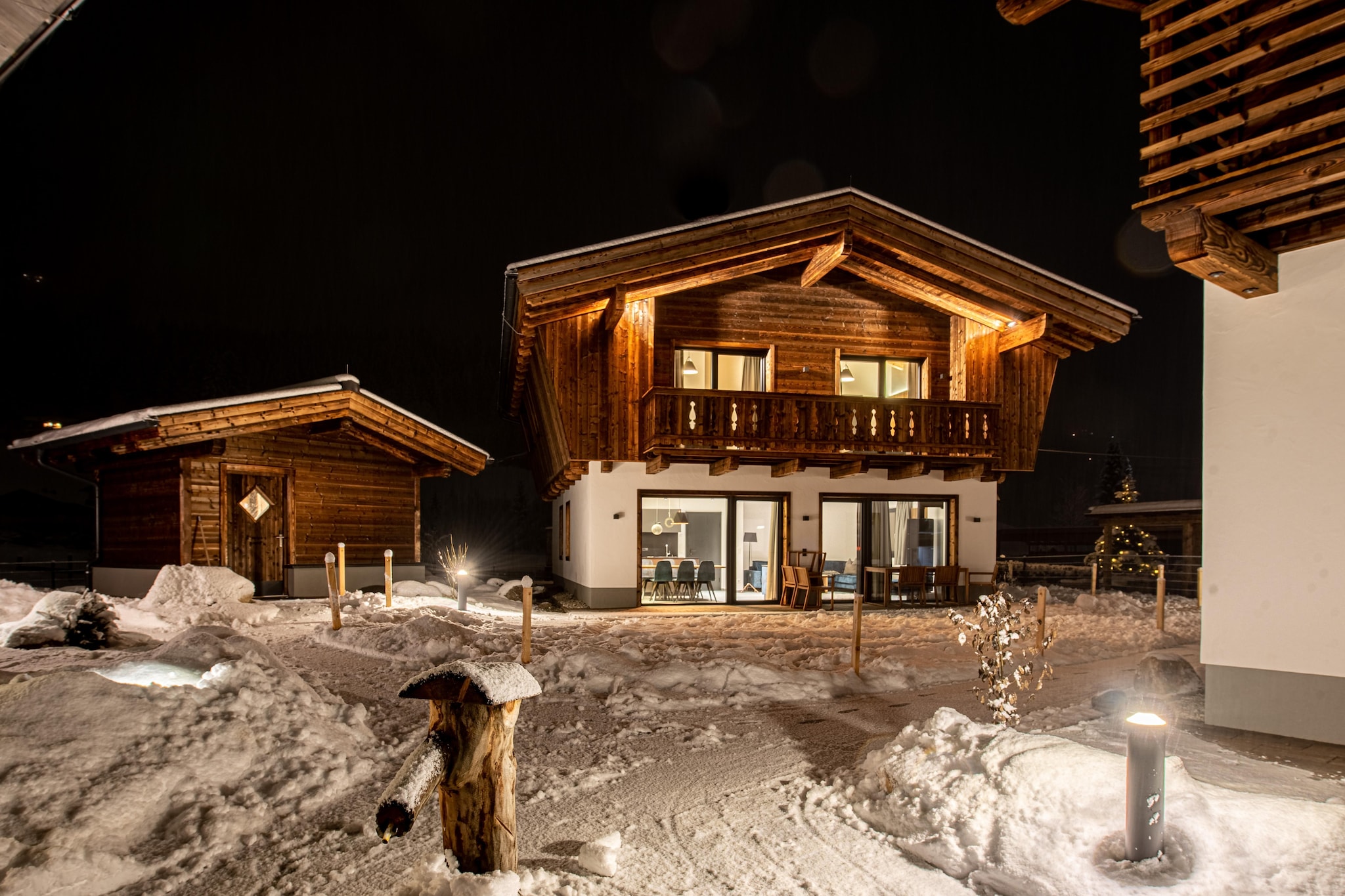 Chalet in Pinzgau near Ski Slopes & Sauna