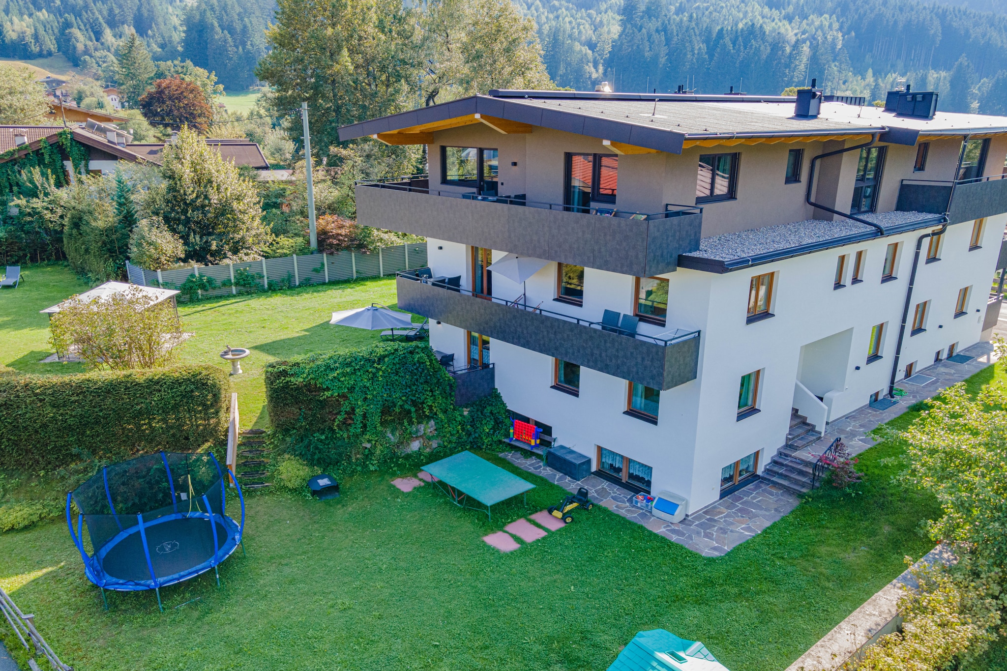 Haus Andrea Cäciel - Exterior in summer