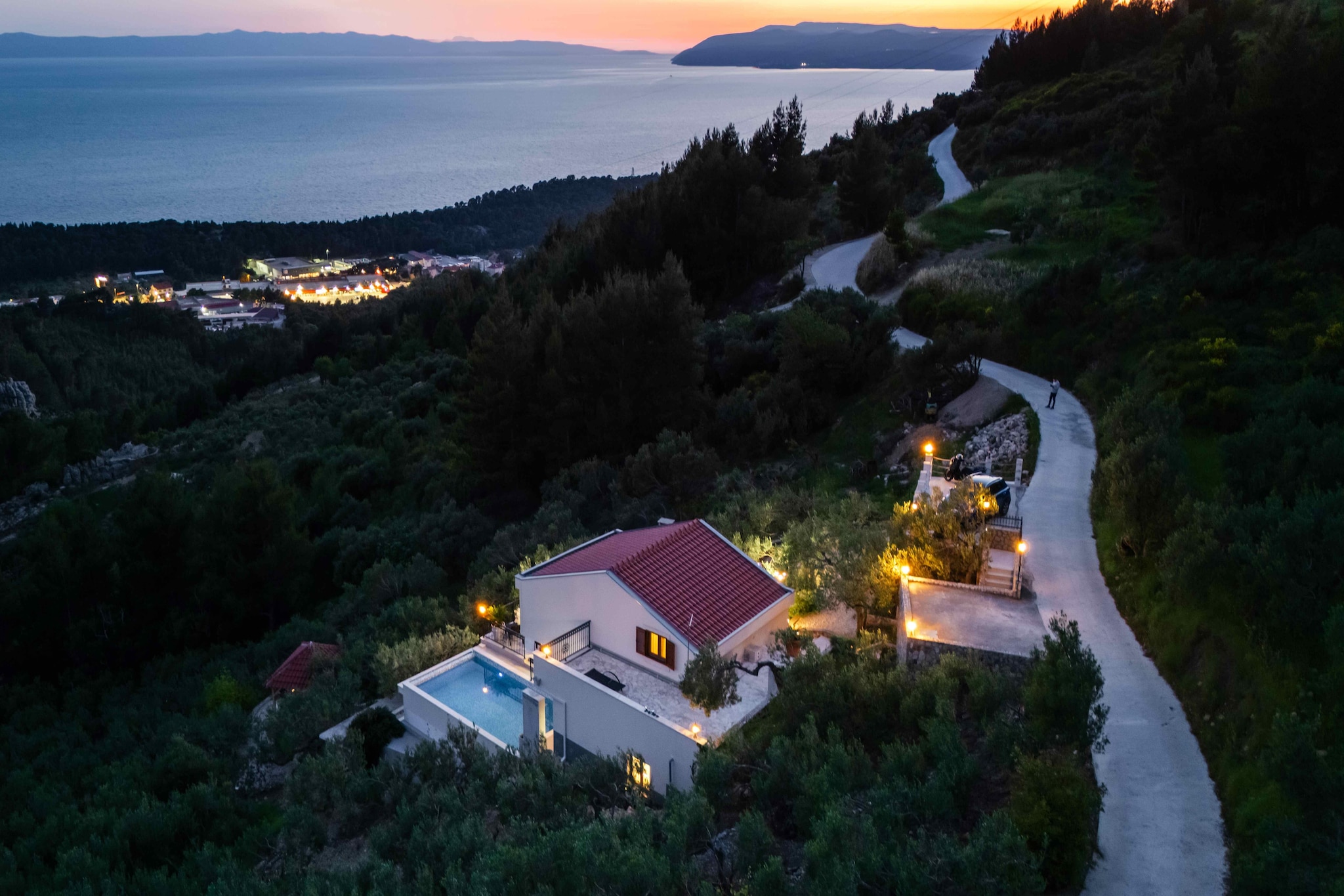 Villa Amare Makarska - E6 circa 150 qm für max 6 Pers-Gebieden zomer 1km