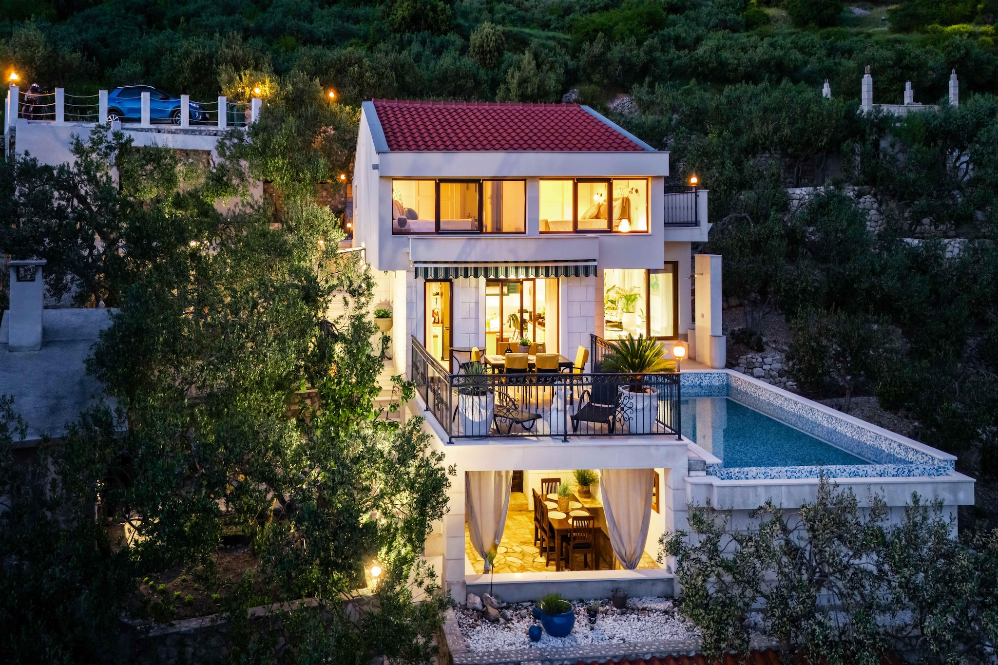 Villa Amare Makarska - E6 circa 150 qm für max 6 Pers-Buitenkant zomer