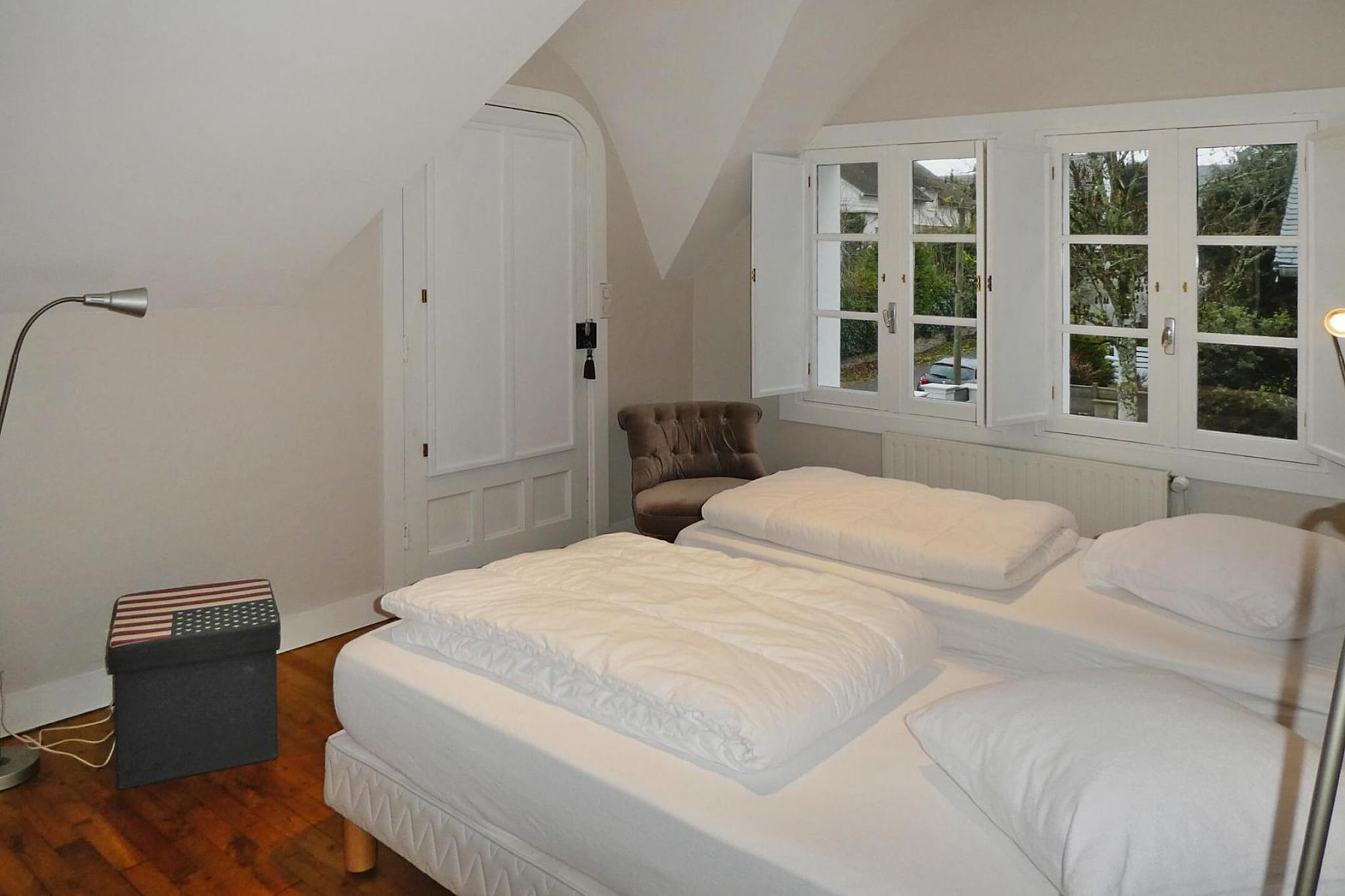 Bed Room