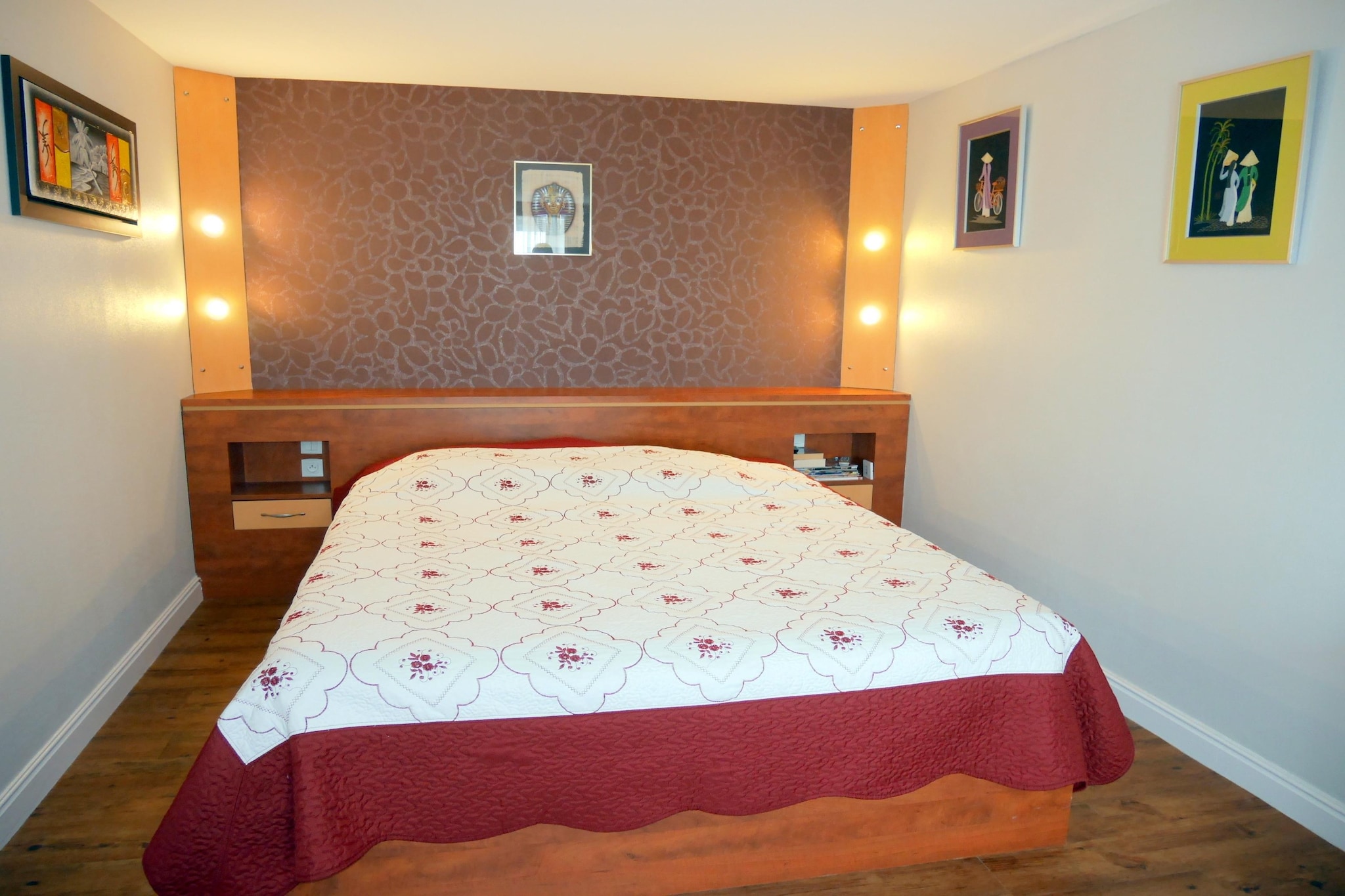 Bed Room