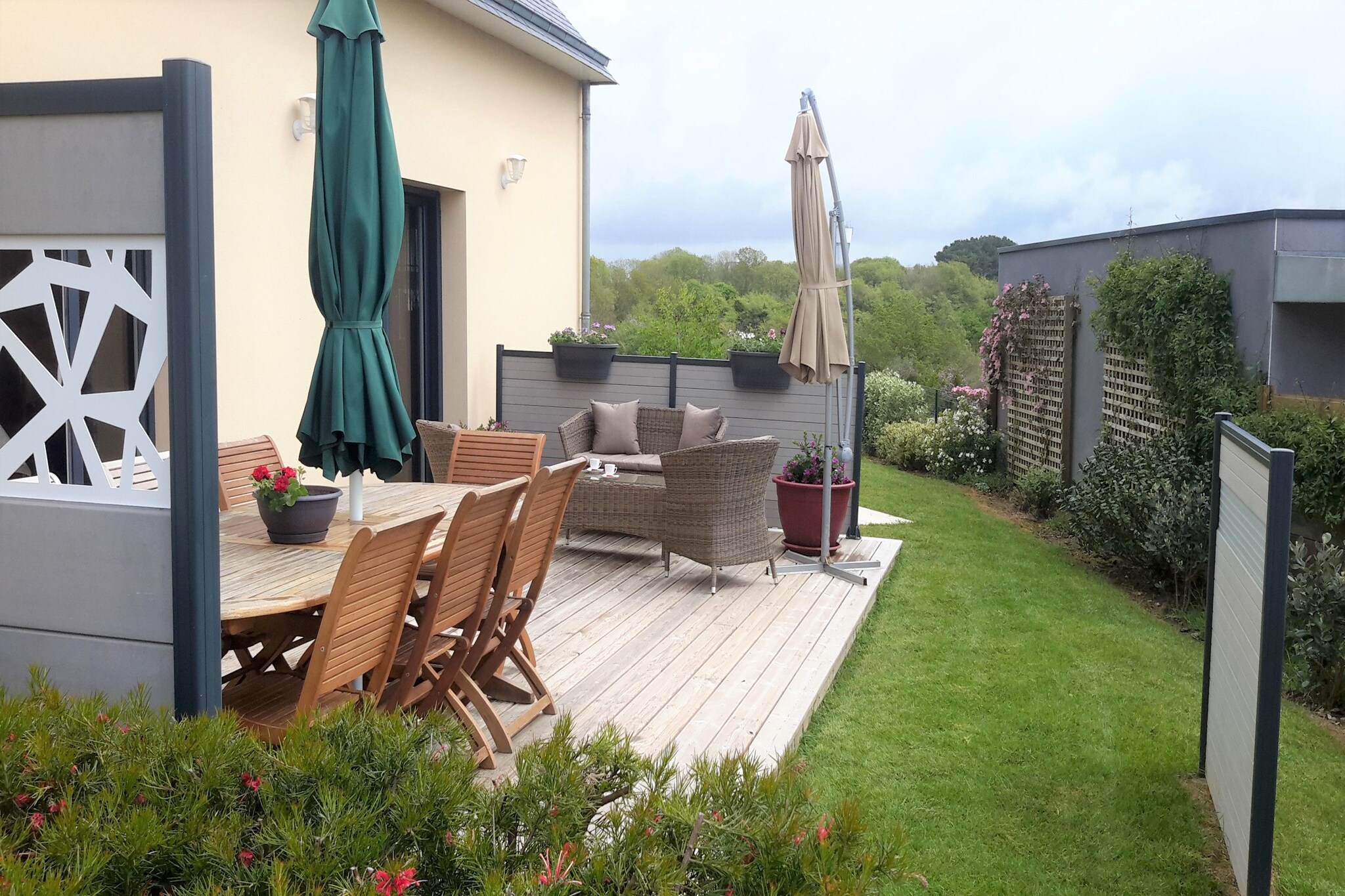 Holiday Home in Doëlan with Sea View