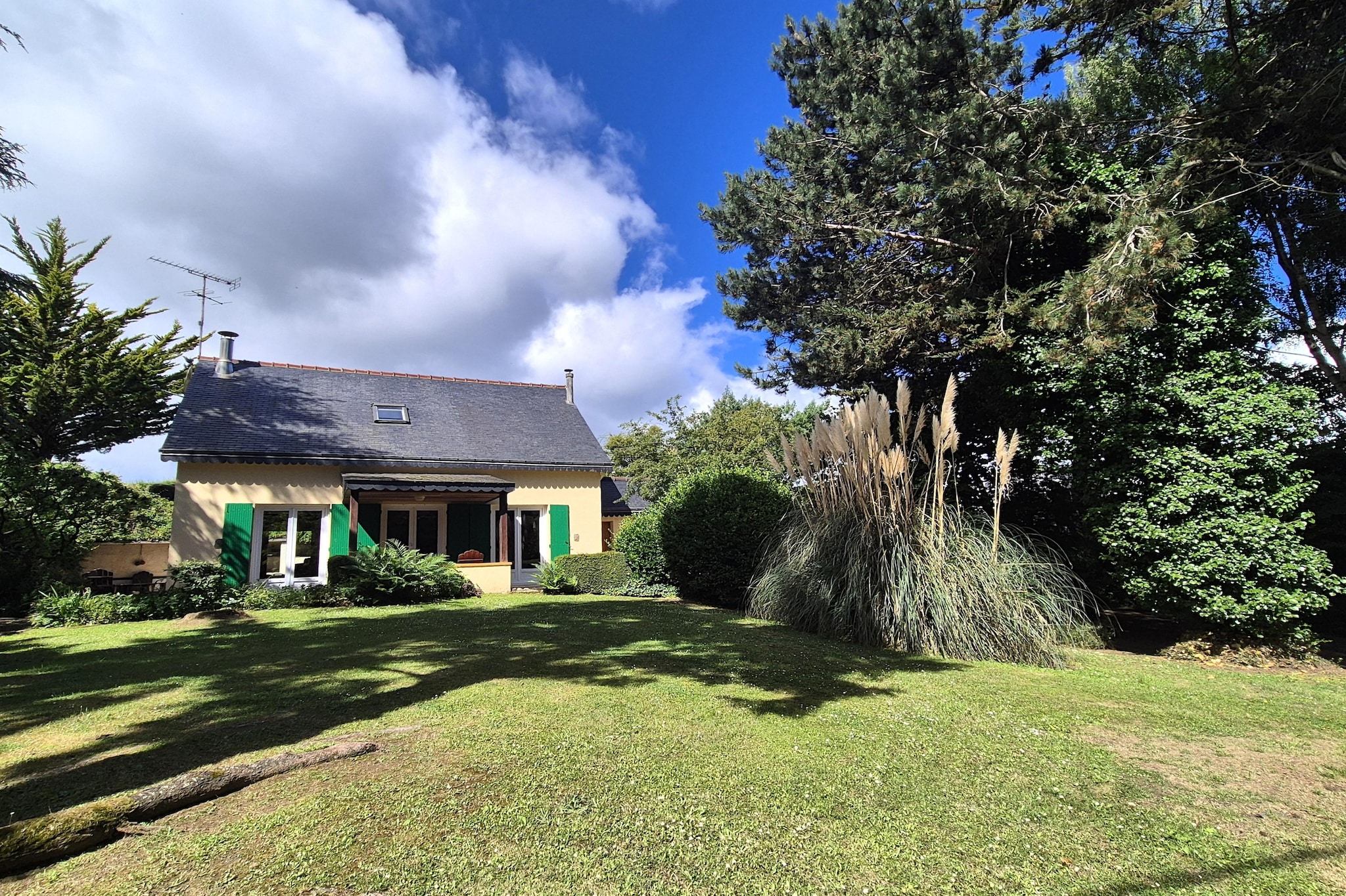 Holiday home Hillion - Tuinen zomer