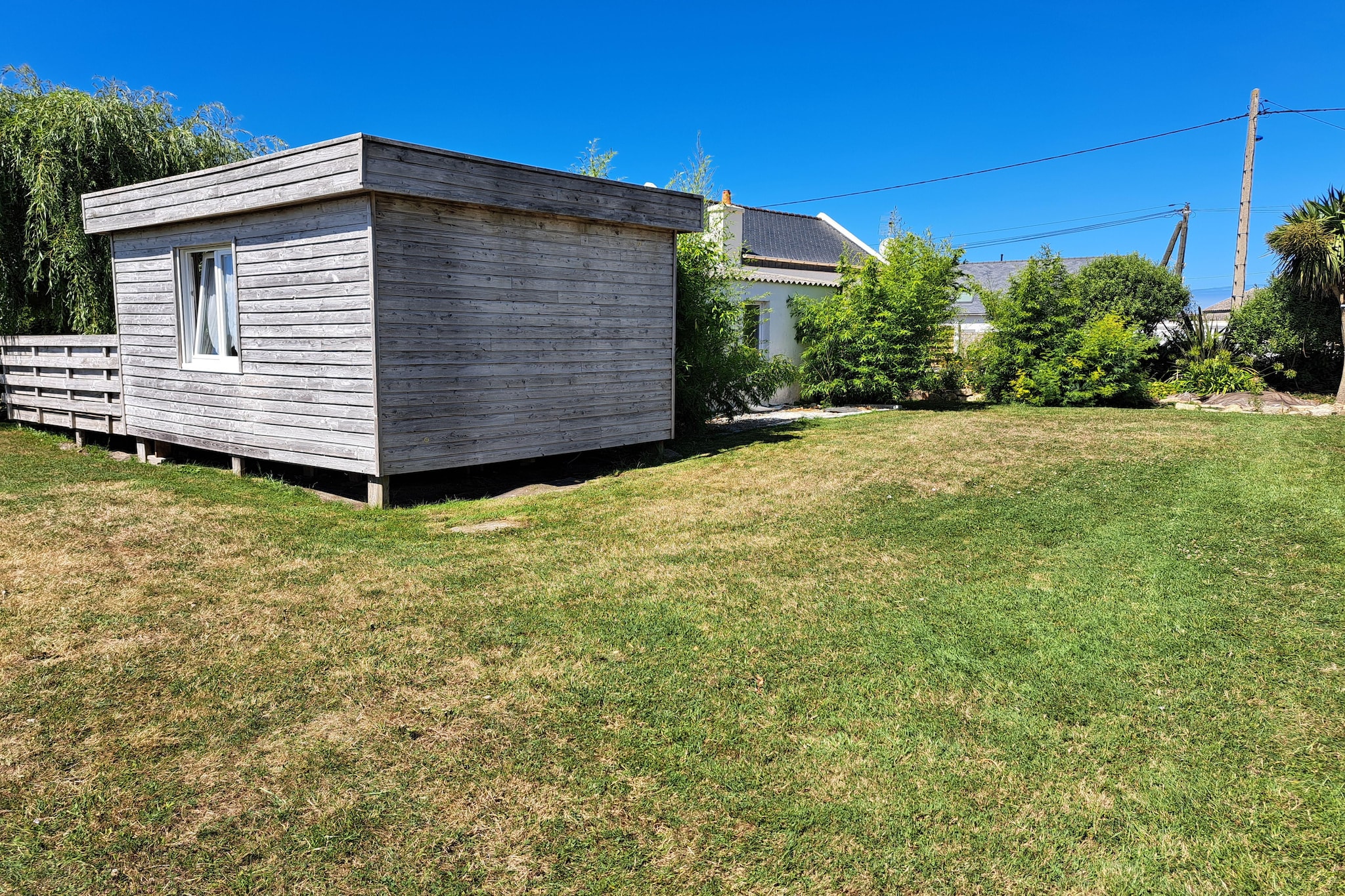 Ferienhaus in unmittelbarer Strandnähe Cléder-Tuinen zomer