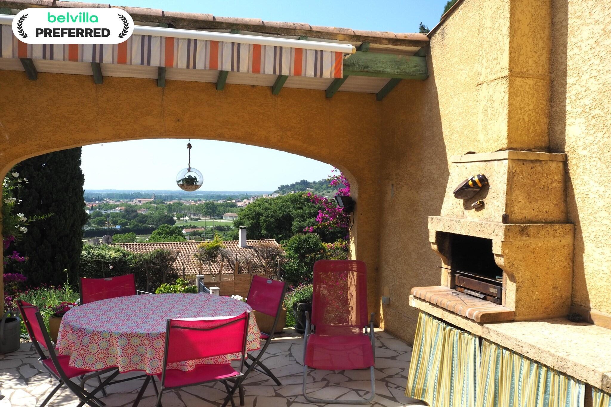 Ferienwohnung in Bellegarde / Les Santolines-Buitenkant zomer