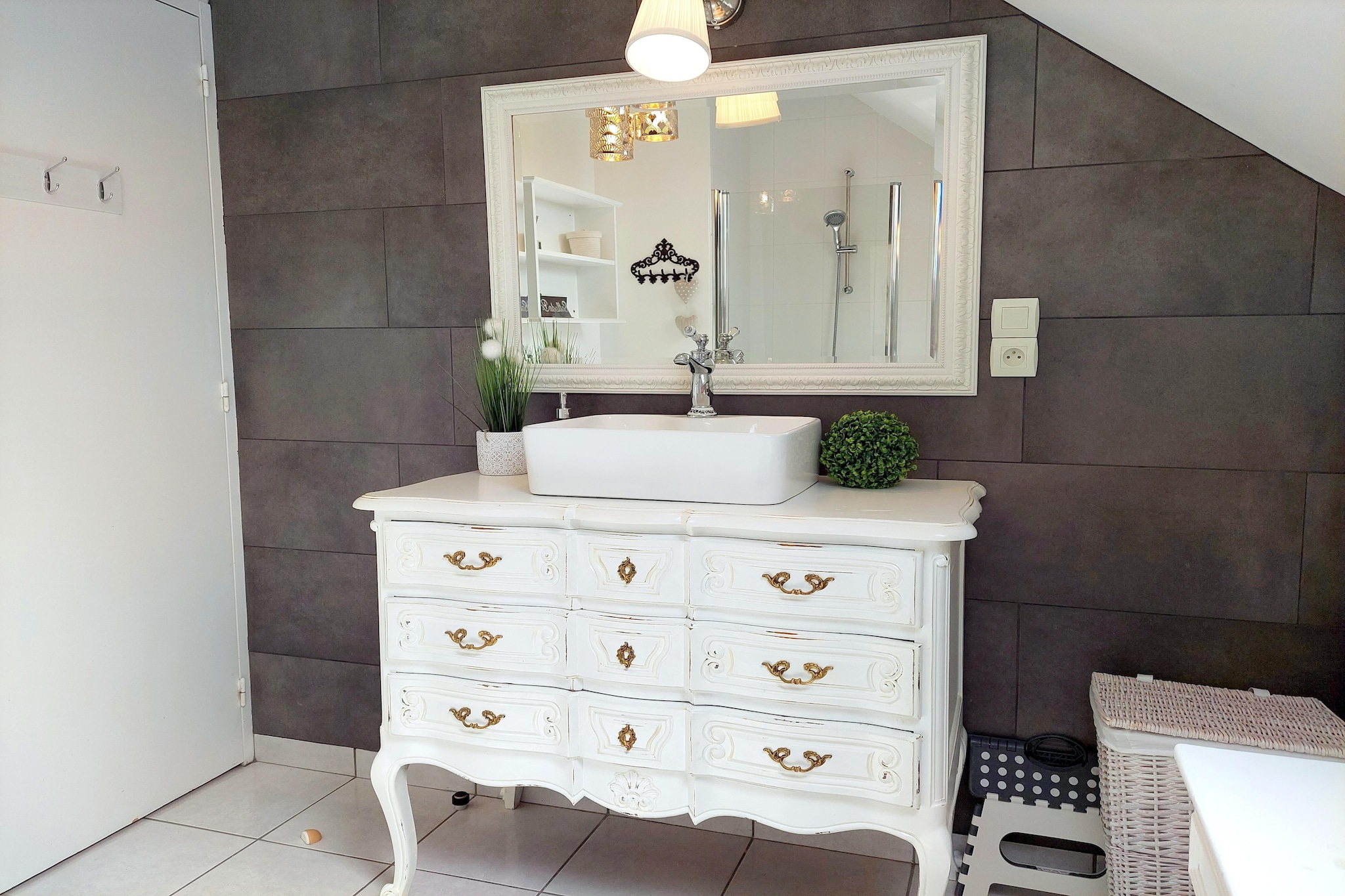 Bath Room