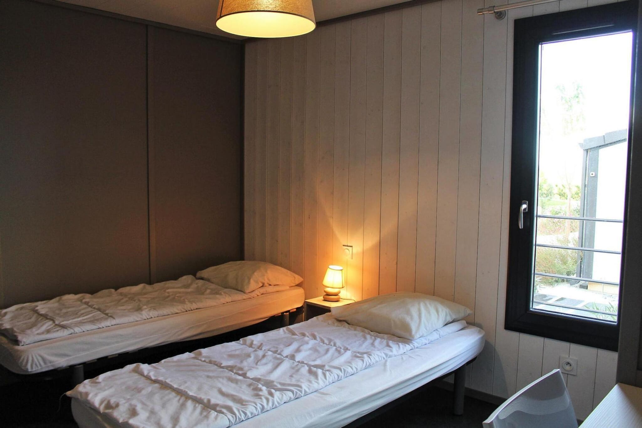 Chalet in Pomérols near Mediterranean Beaches