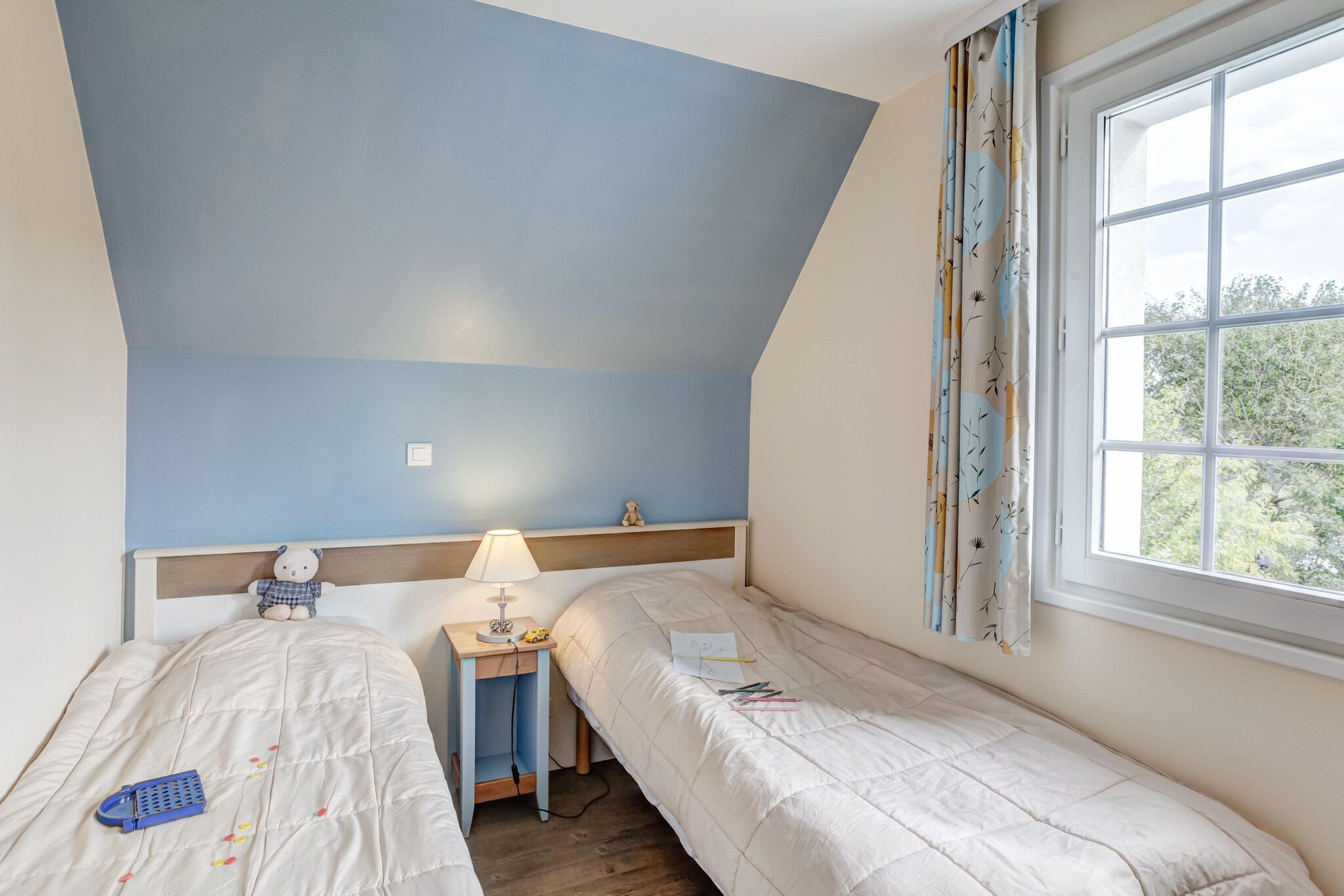 Bed Room