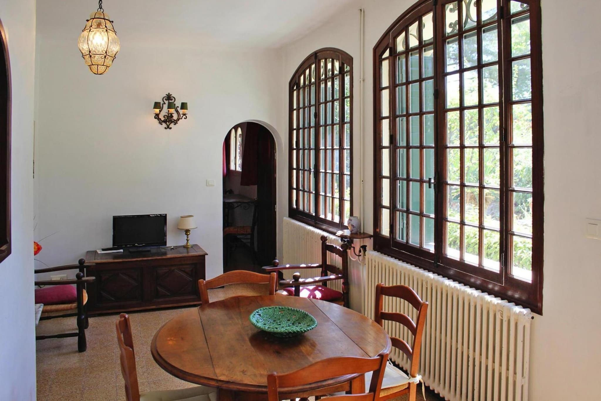 Salon-de-Provence Villa Stay