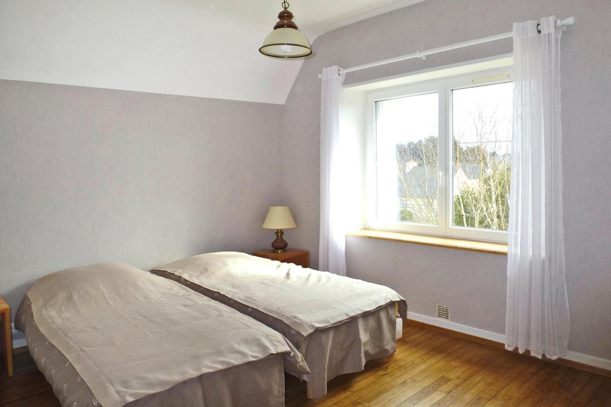 Stone House Pleumeur-Bodou near Pink Beaches