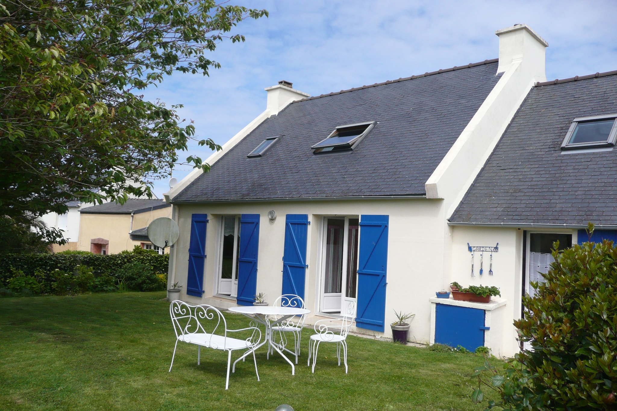 Exterior Summer