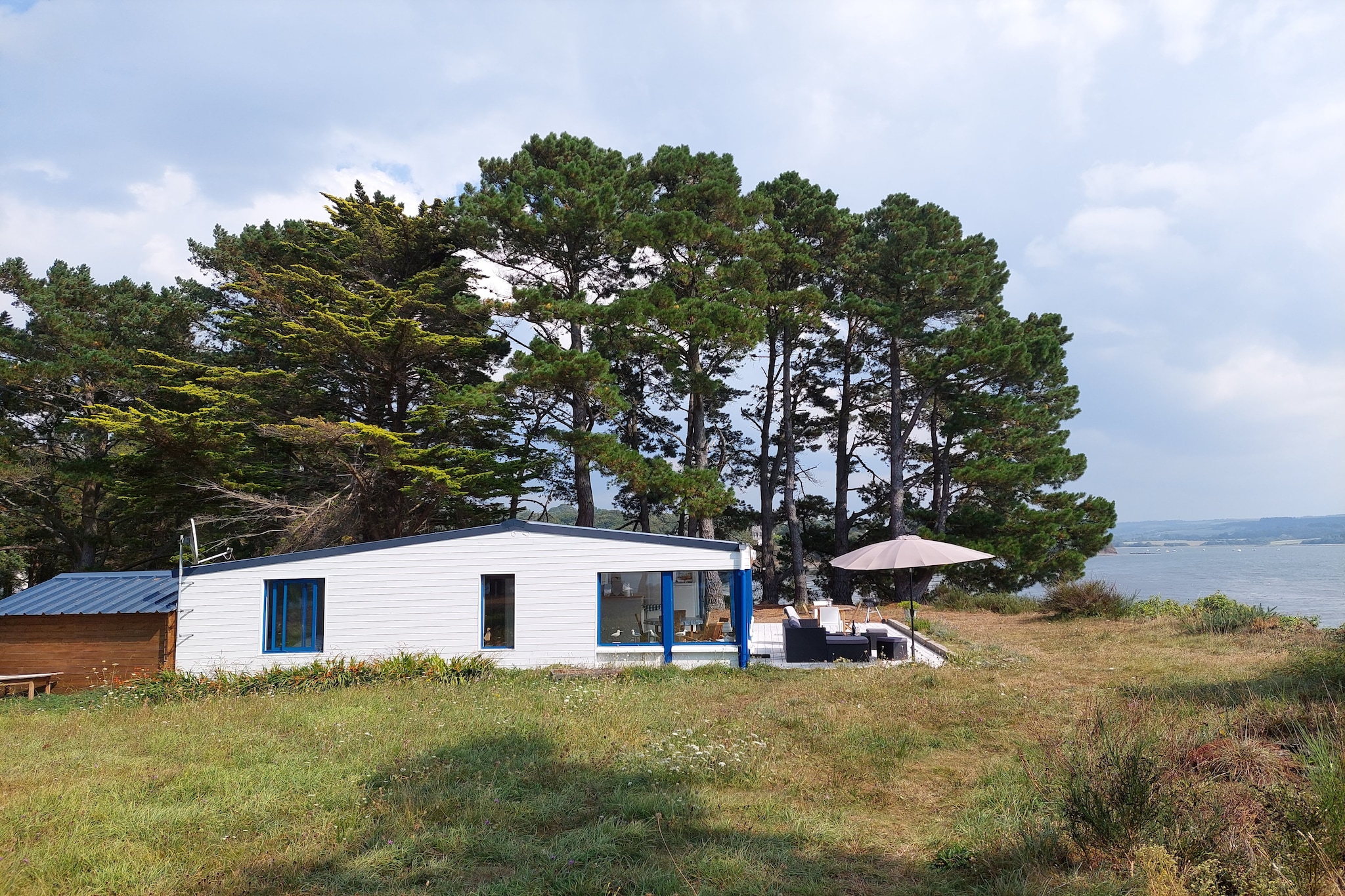 Exterior Summer