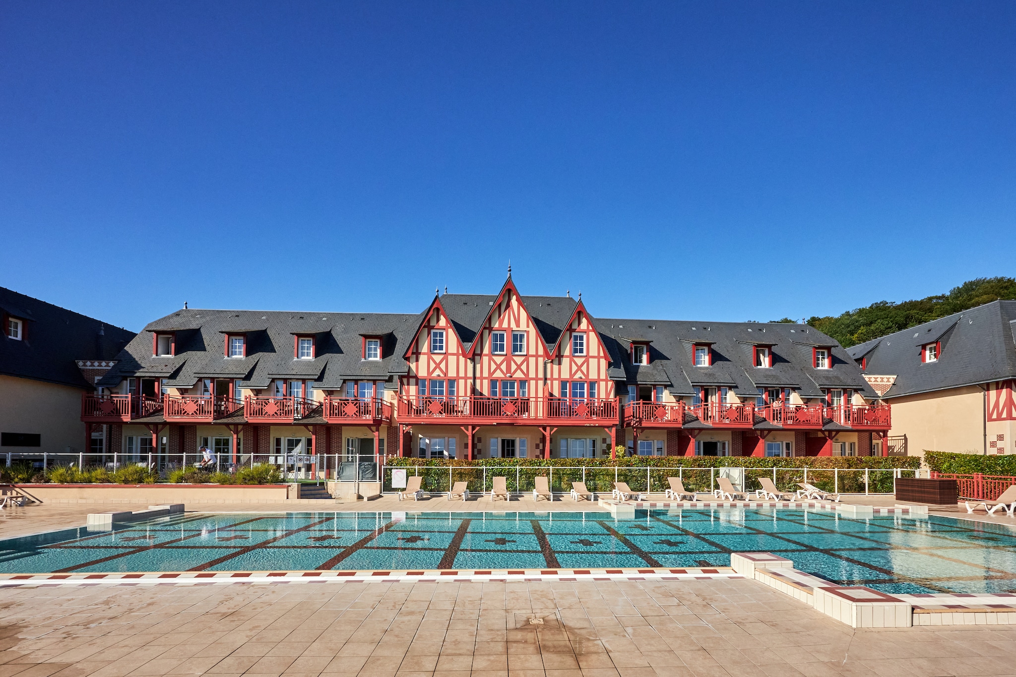 Exterior Summer