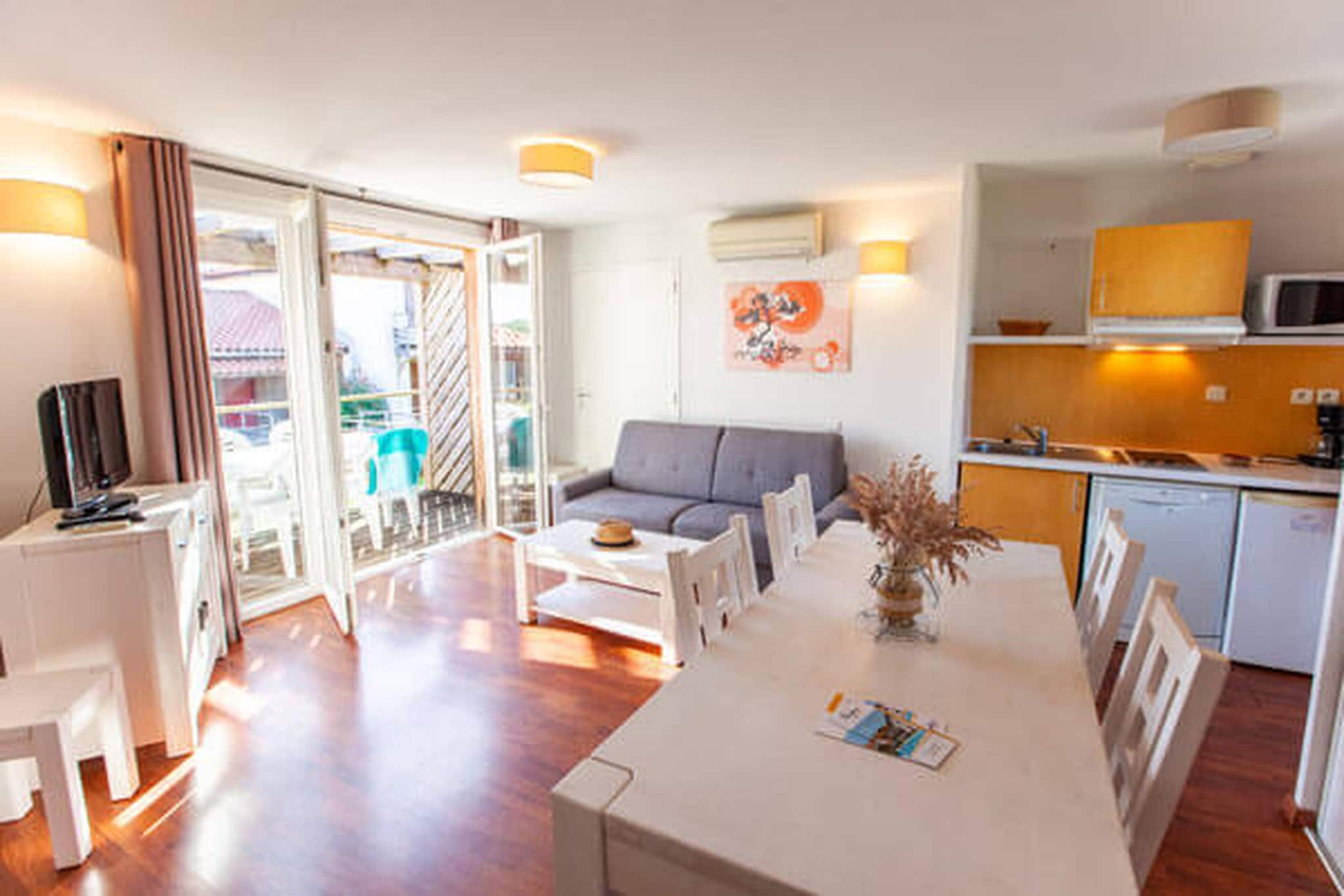 Residence Les Hameaux de la Chalosse Cassen // 2pcs 4 pers-Salle à manger