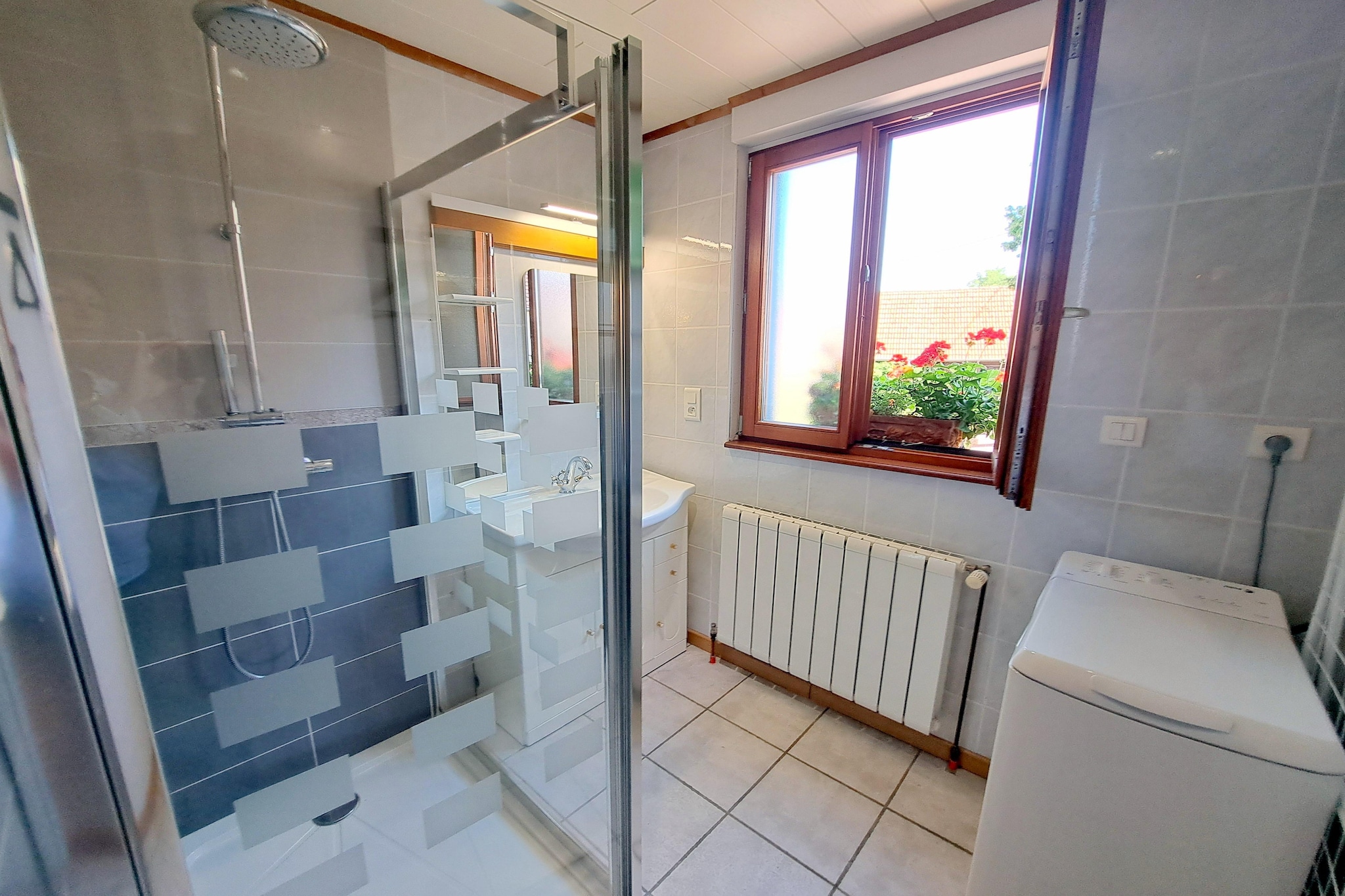 Semi-detached house Hinsbourg-Salle de bain