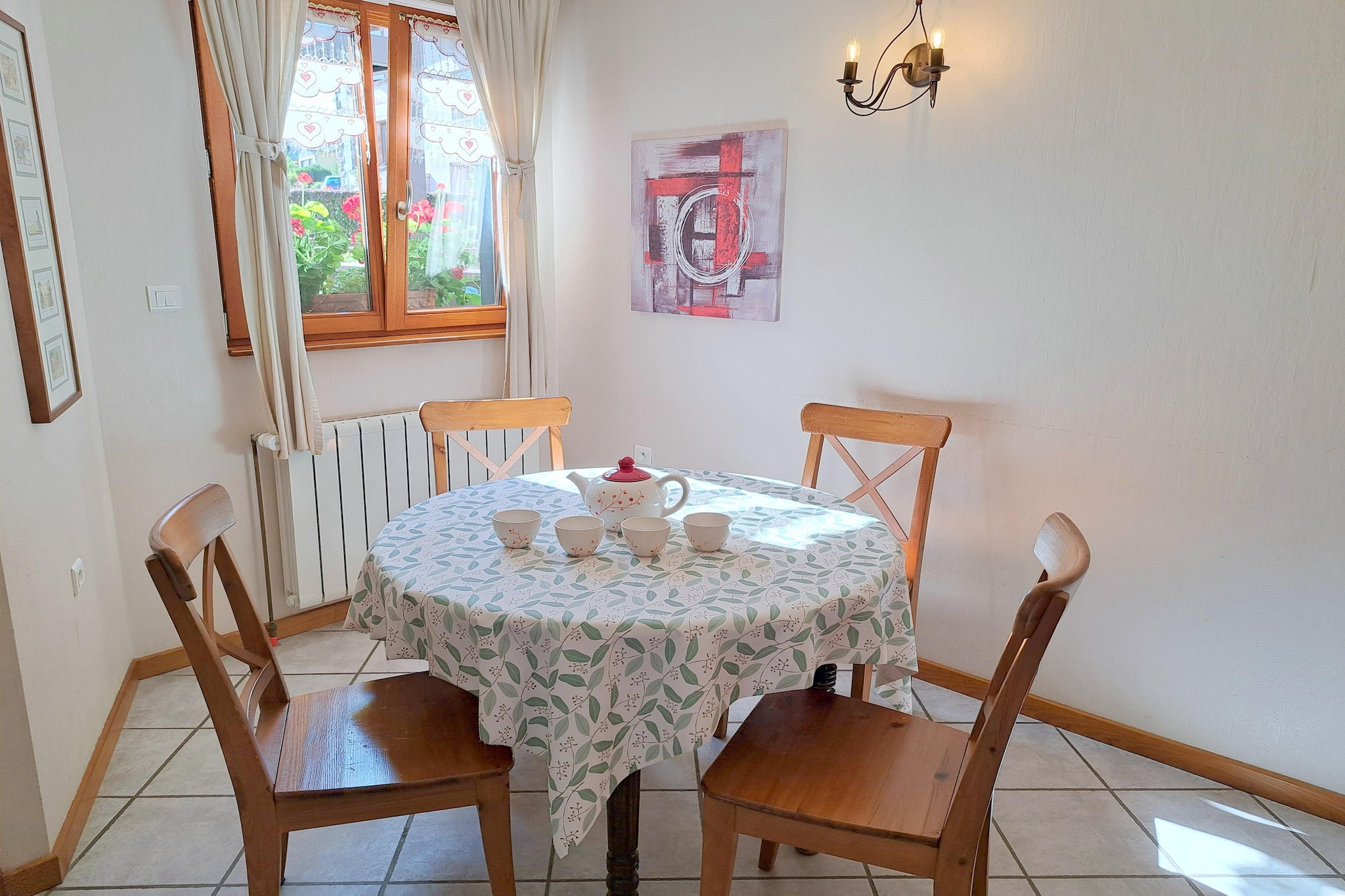 Semi-detached house Hinsbourg-Salle à manger